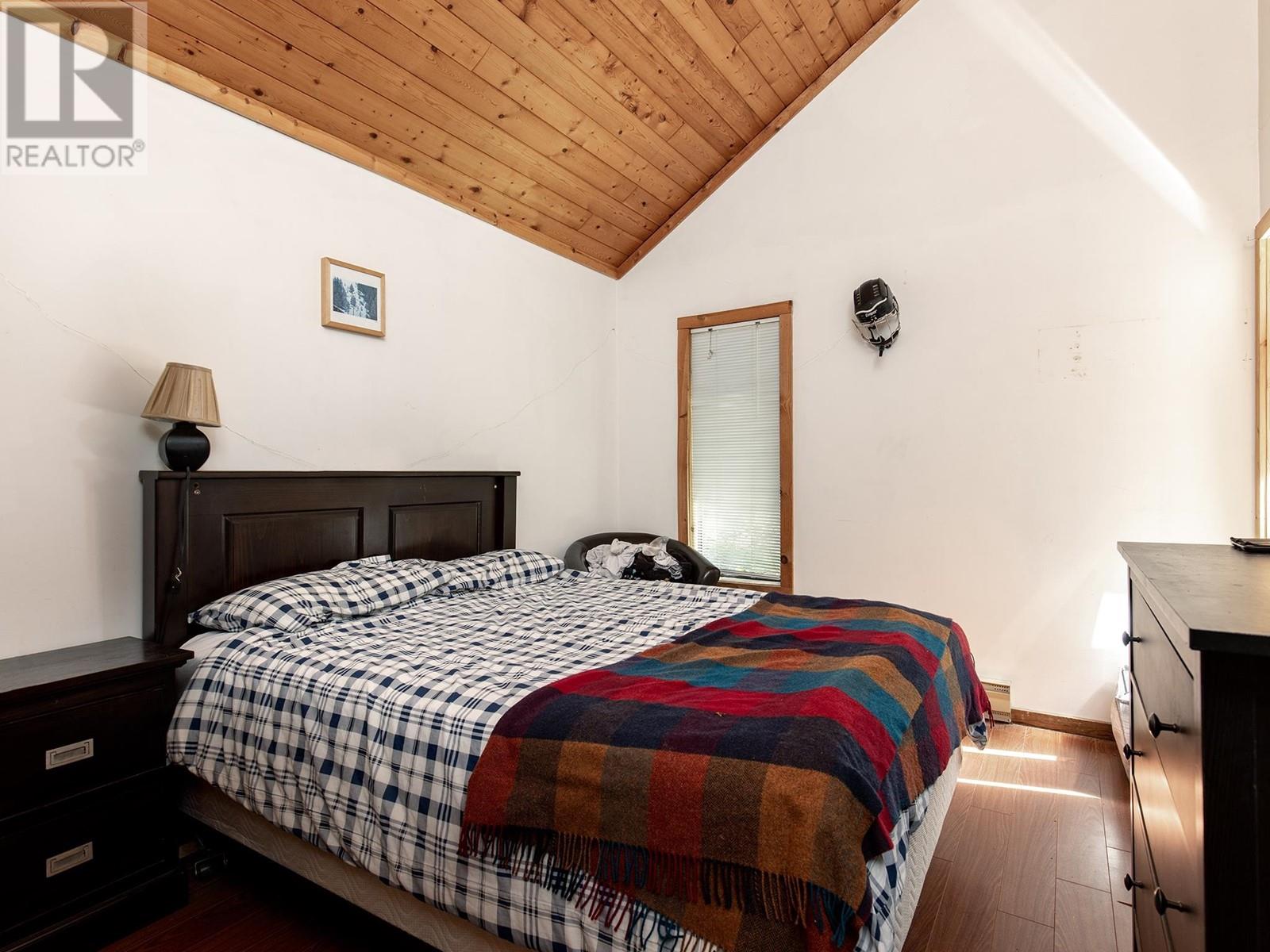 8109 Cedar Springs Road, Whistler, British Columbia  V8E 0G2 - Photo 14 - R2777373