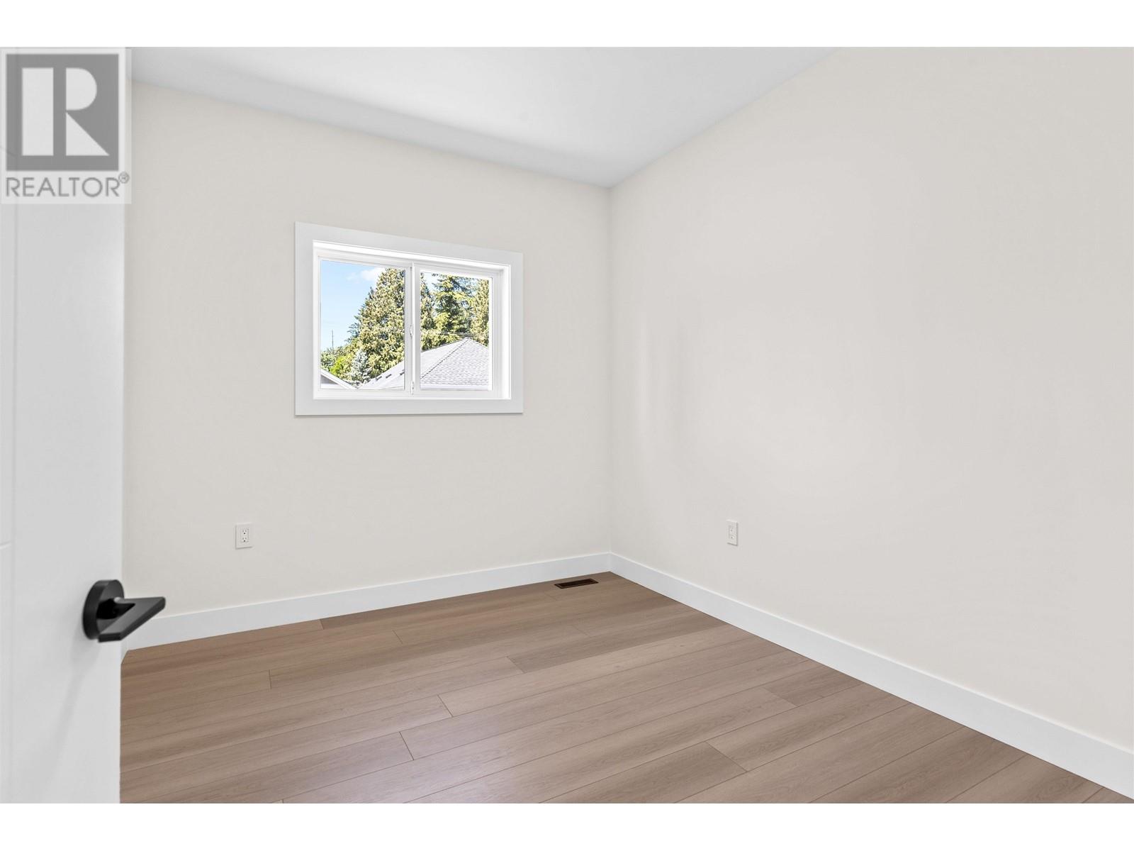 2478 Glenwood Avenue, Port Coquitlam, British Columbia  V3B 1Y8 - Photo 26 - R2820948