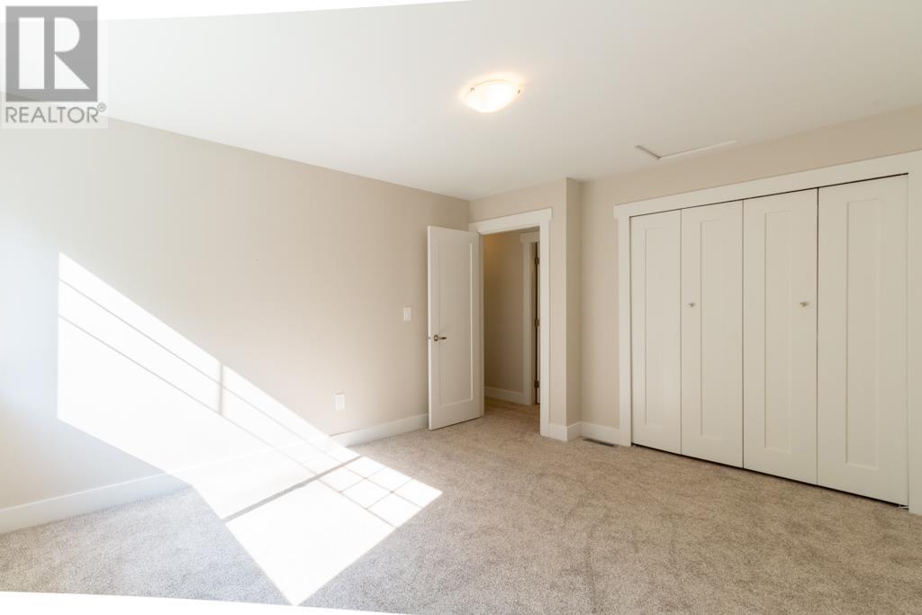 5890 Ripple Way, Sechelt, British Columbia  V7Z 0R2 - Photo 19 - R2820999