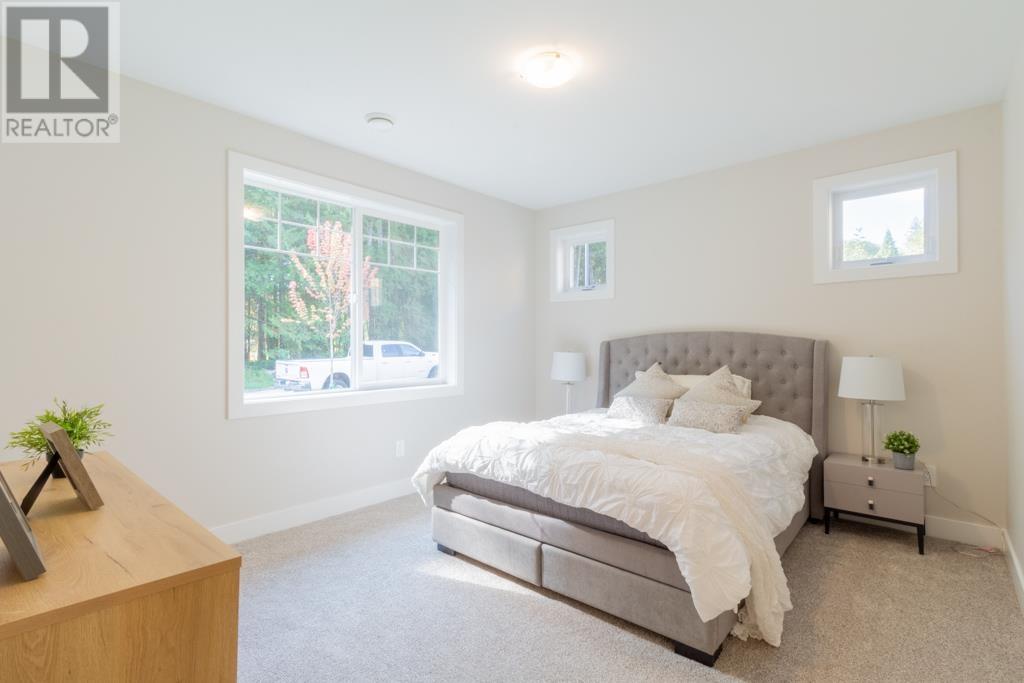 5890 Ripple Way, Sechelt, British Columbia  V7Z 0R2 - Photo 17 - R2820999