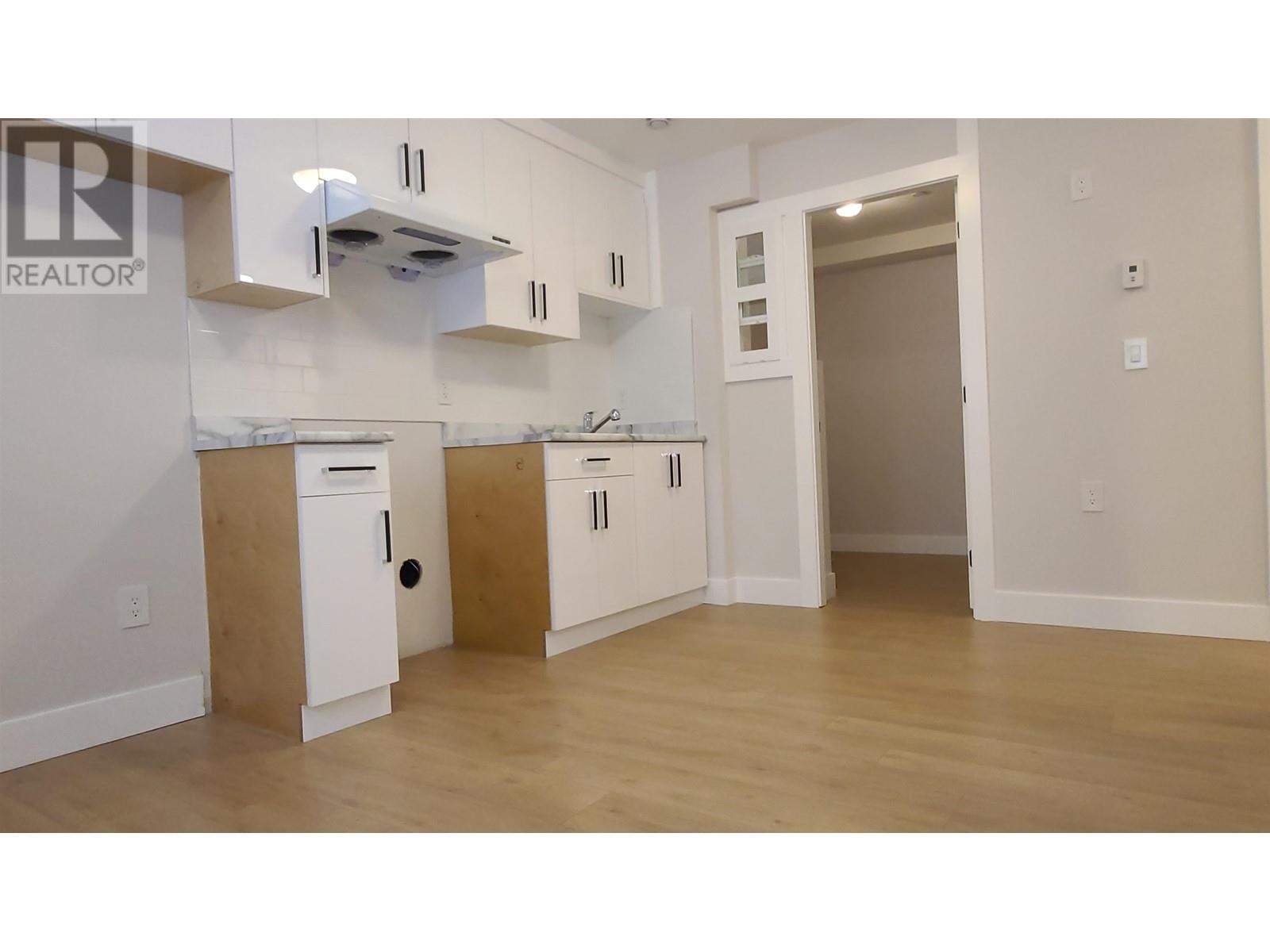 2 3323 Adanac Street, Vancouver, British Columbia  V5K 2P4 - Photo 23 - R2821043