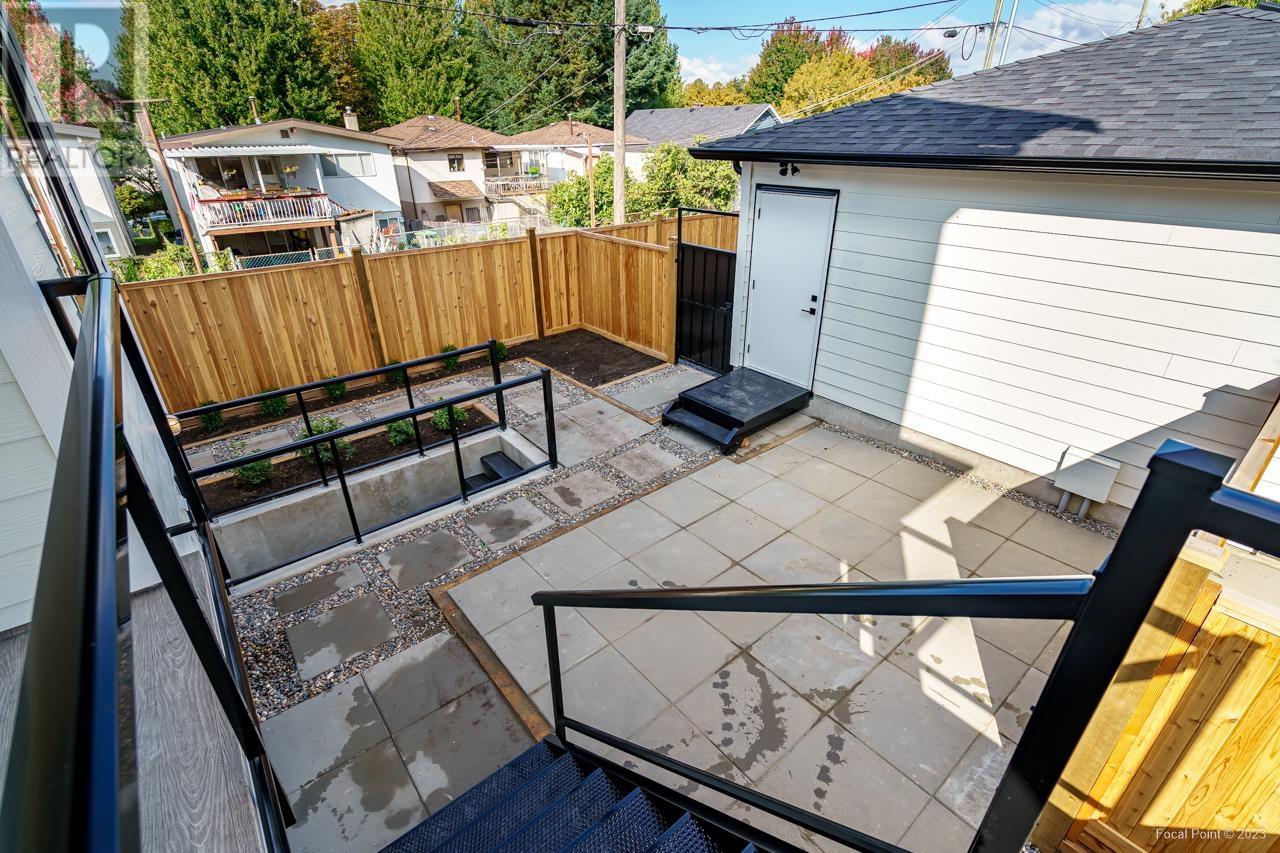 2 3323 Adanac Street, Vancouver, British Columbia  V5K 2P4 - Photo 28 - R2821043