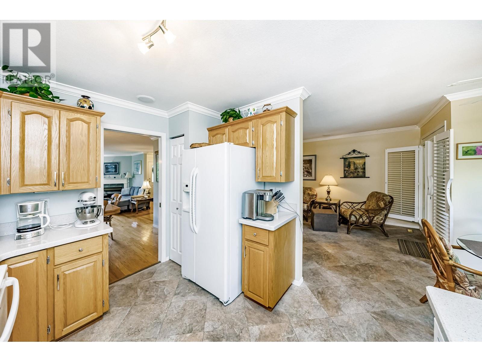 12179 Mcmyn Avenue, Pitt Meadows, British Columbia  V3Y 1C8 - Photo 19 - R2821039