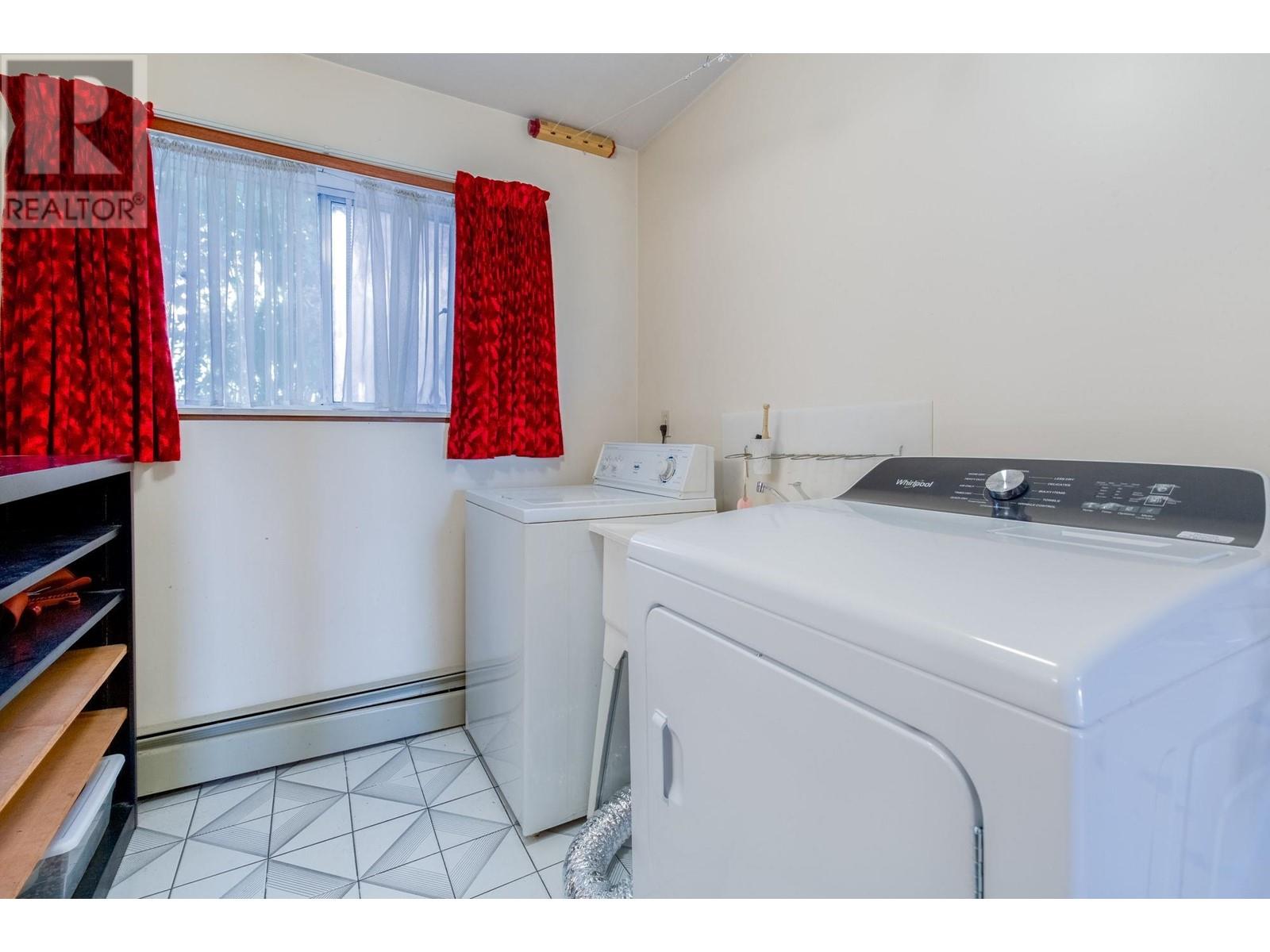 3805 Frances Street, Burnaby, British Columbia  V5C 2P1 - Photo 26 - R2821054