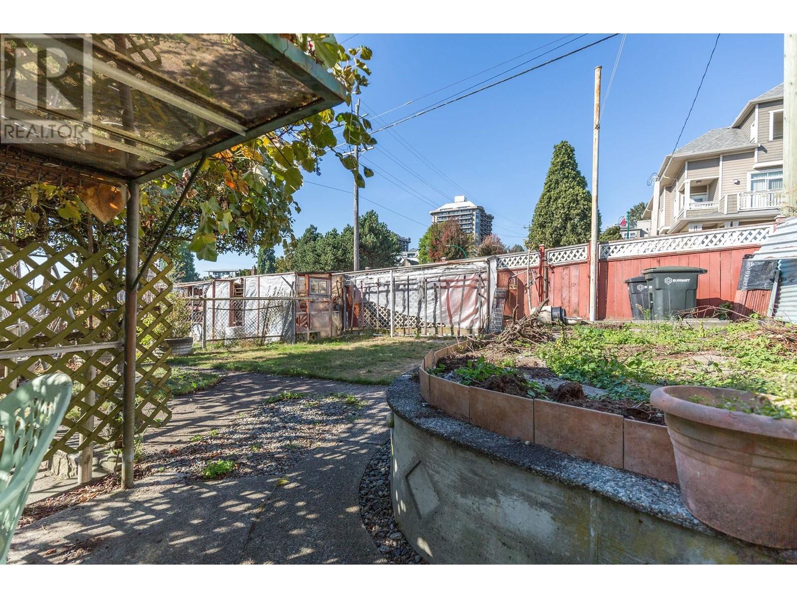 3805 Frances Street, Burnaby, British Columbia  V5C 2P1 - Photo 31 - R2821054