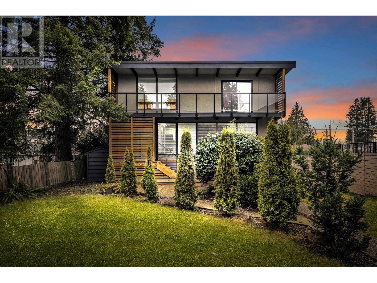 857 E 12TH STREET, north vancouver, British Columbia