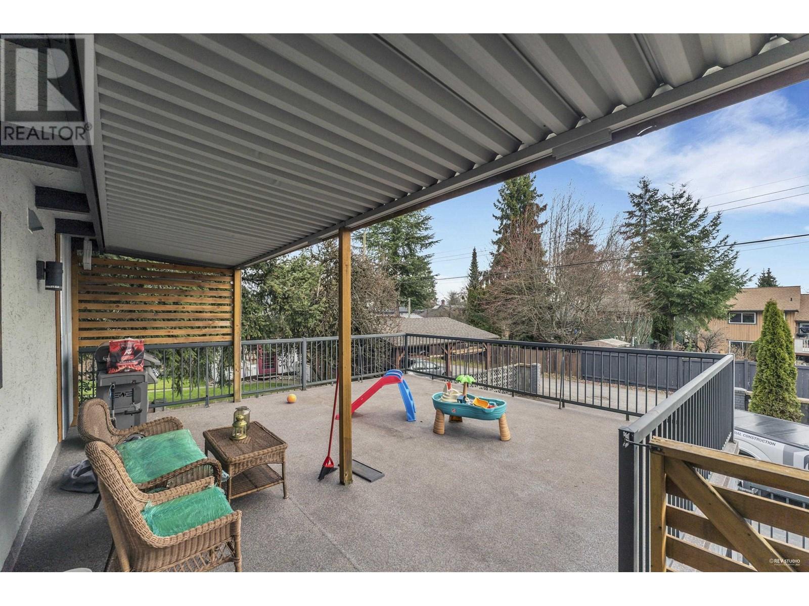 857 E 12th Street, North Vancouver, British Columbia  V7L 2L2 - Photo 31 - R2821067