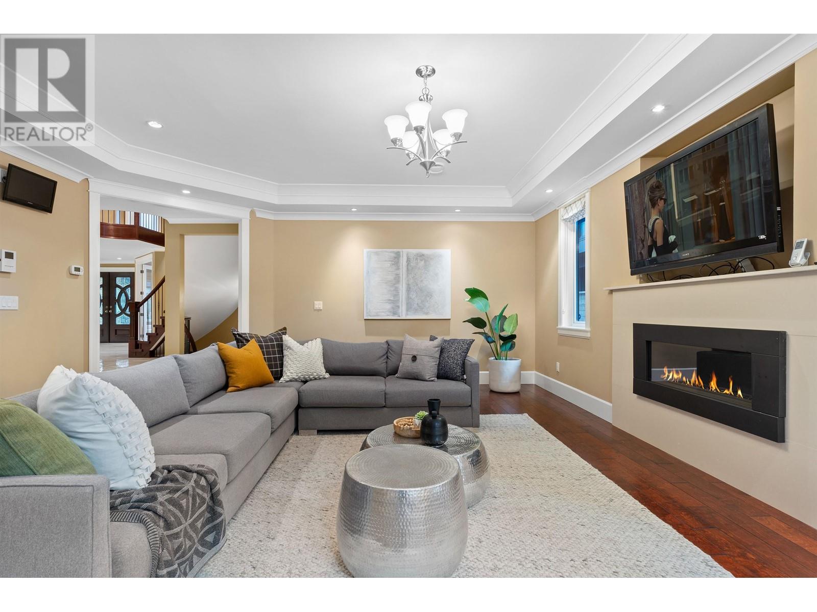 4125 Lions Avenue, North Vancouver, British Columbia  V7R 3S2 - Photo 12 - R2821153