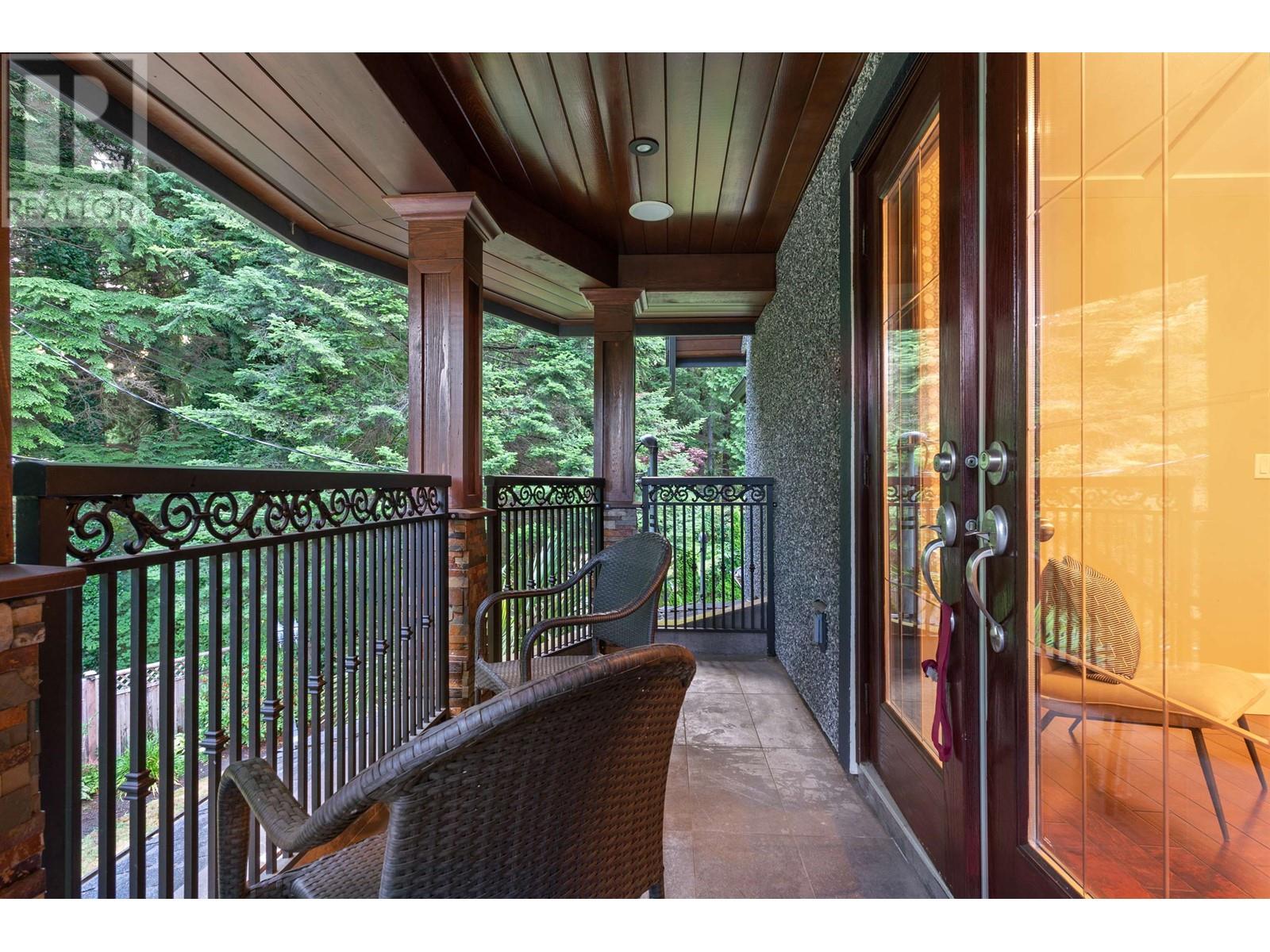 4125 Lions Avenue, North Vancouver, British Columbia  V7R 3S2 - Photo 21 - R2821153
