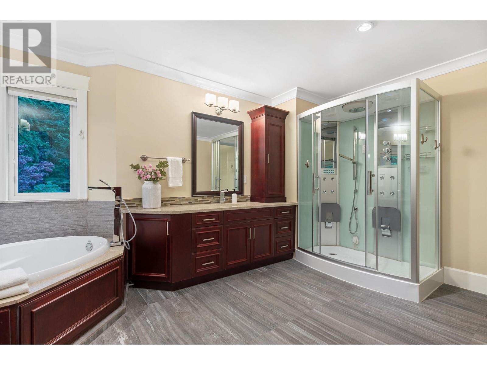 4125 Lions Avenue, North Vancouver, British Columbia  V7R 3S2 - Photo 24 - R2821153