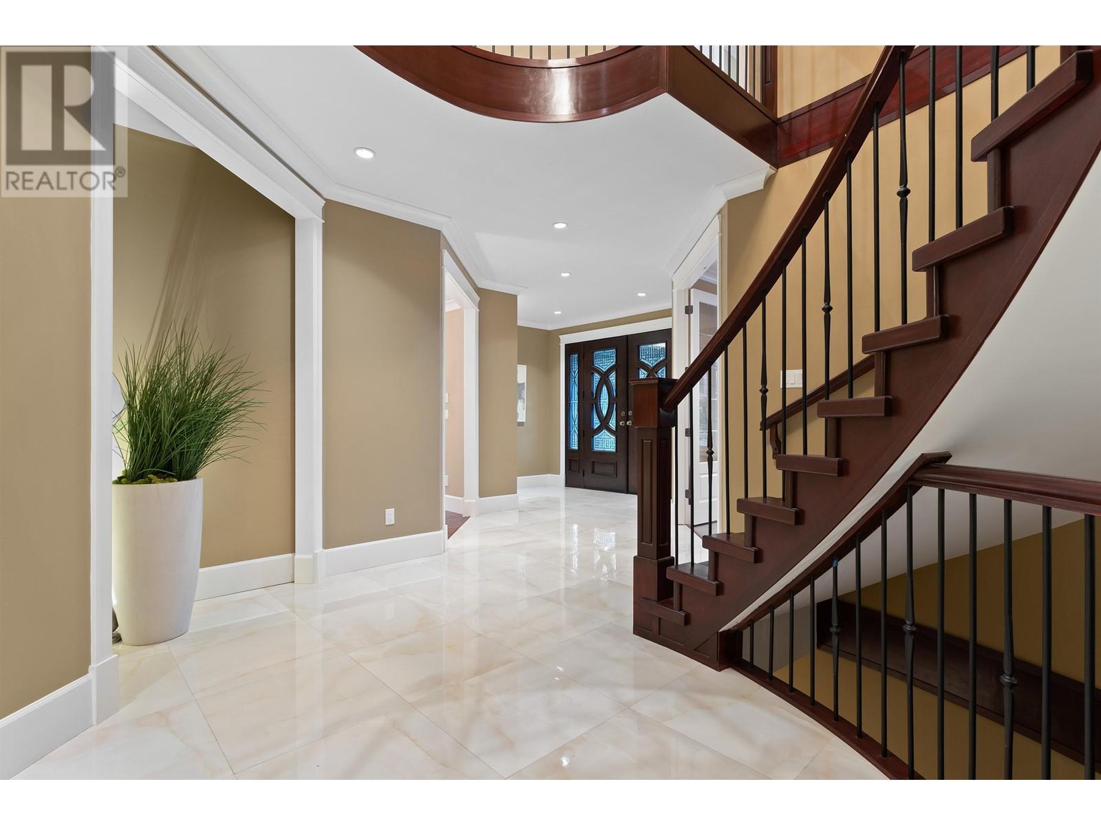 4125 Lions Avenue, North Vancouver, British Columbia  V7R 3S2 - Photo 28 - R2821153