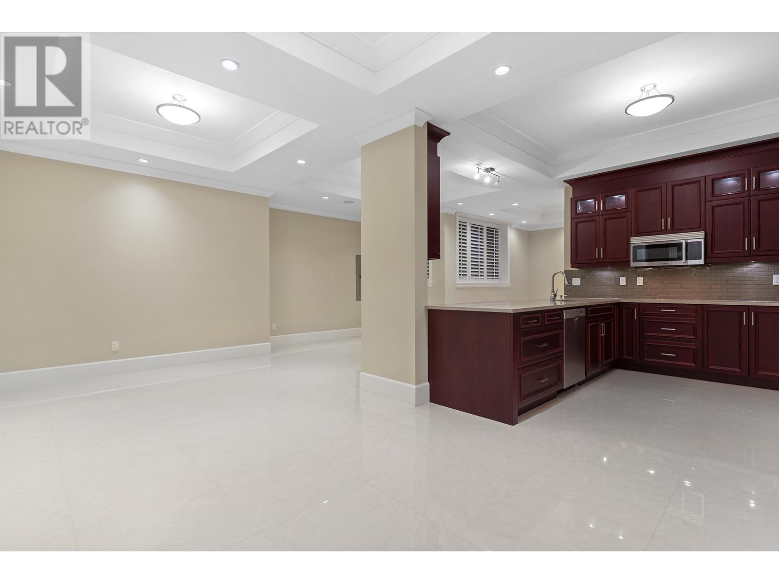 4125 Lions Avenue, North Vancouver, British Columbia  V7R 3S2 - Photo 30 - R2821153