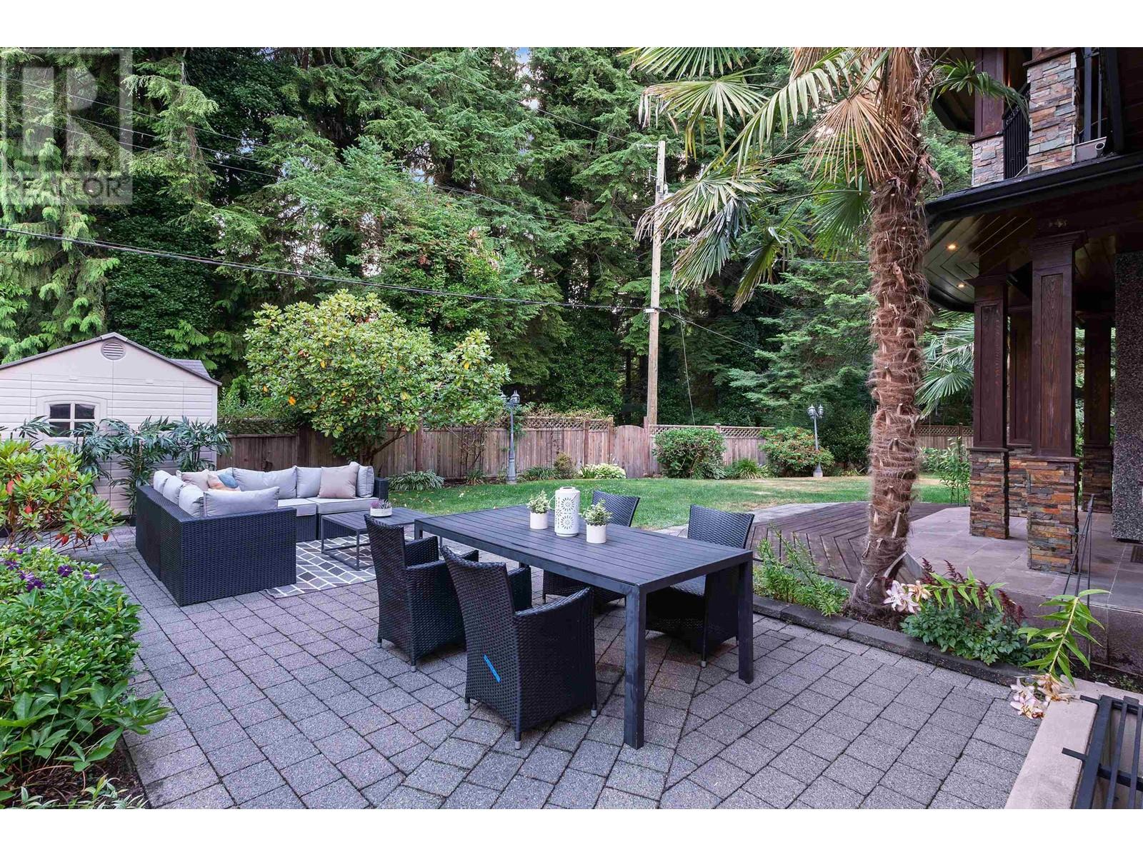 4125 Lions Avenue, North Vancouver, British Columbia  V7R 3S2 - Photo 36 - R2821153