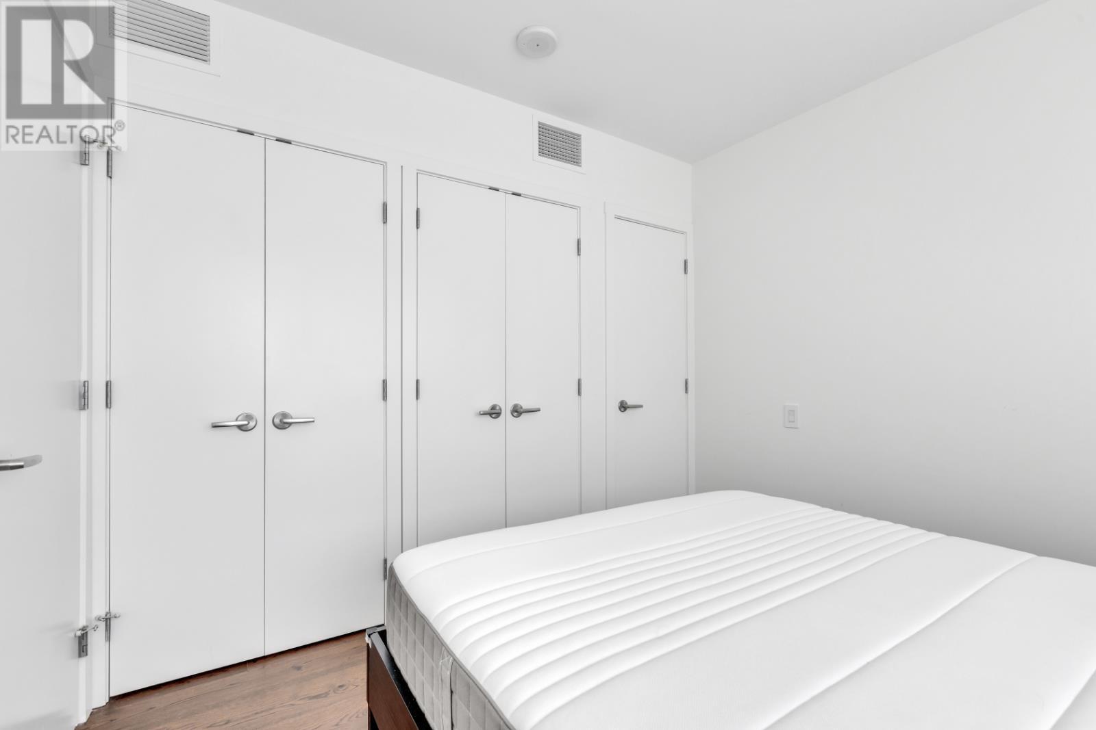 61x 1571 W 57 Avenue, Vancouver, British Columbia  V6P 6E9 - Photo 11 - R2821049