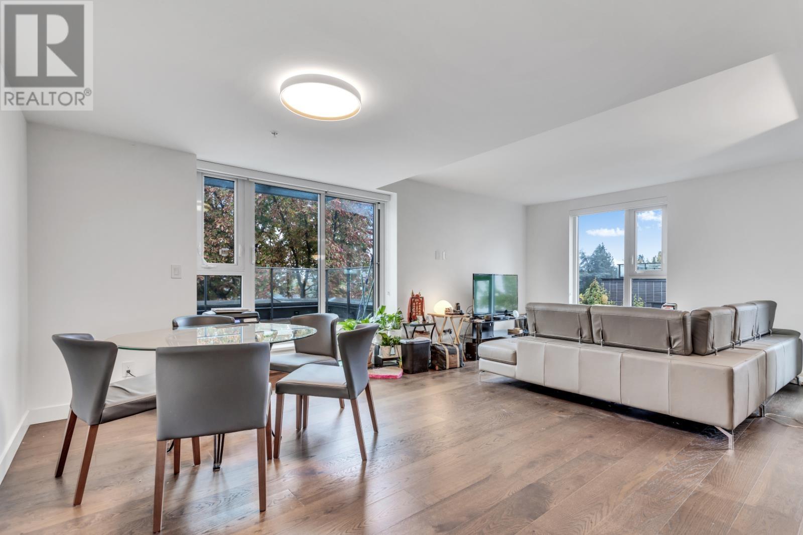 61x 1571 W 57 Avenue, Vancouver, British Columbia  V6P 6E9 - Photo 3 - R2821049