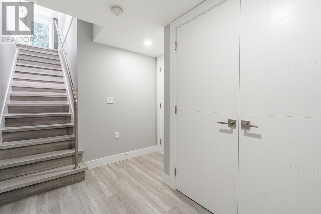 1837 Coquitlam Avenue, Port Coquitlam, British Columbia  V3B 1J1 - Photo 24 - R2821149