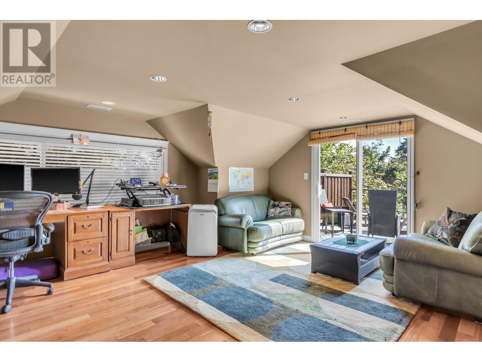 21746 River Road, Maple Ridge, British Columbia  V2X 2B7 - Photo 19 - R2814488