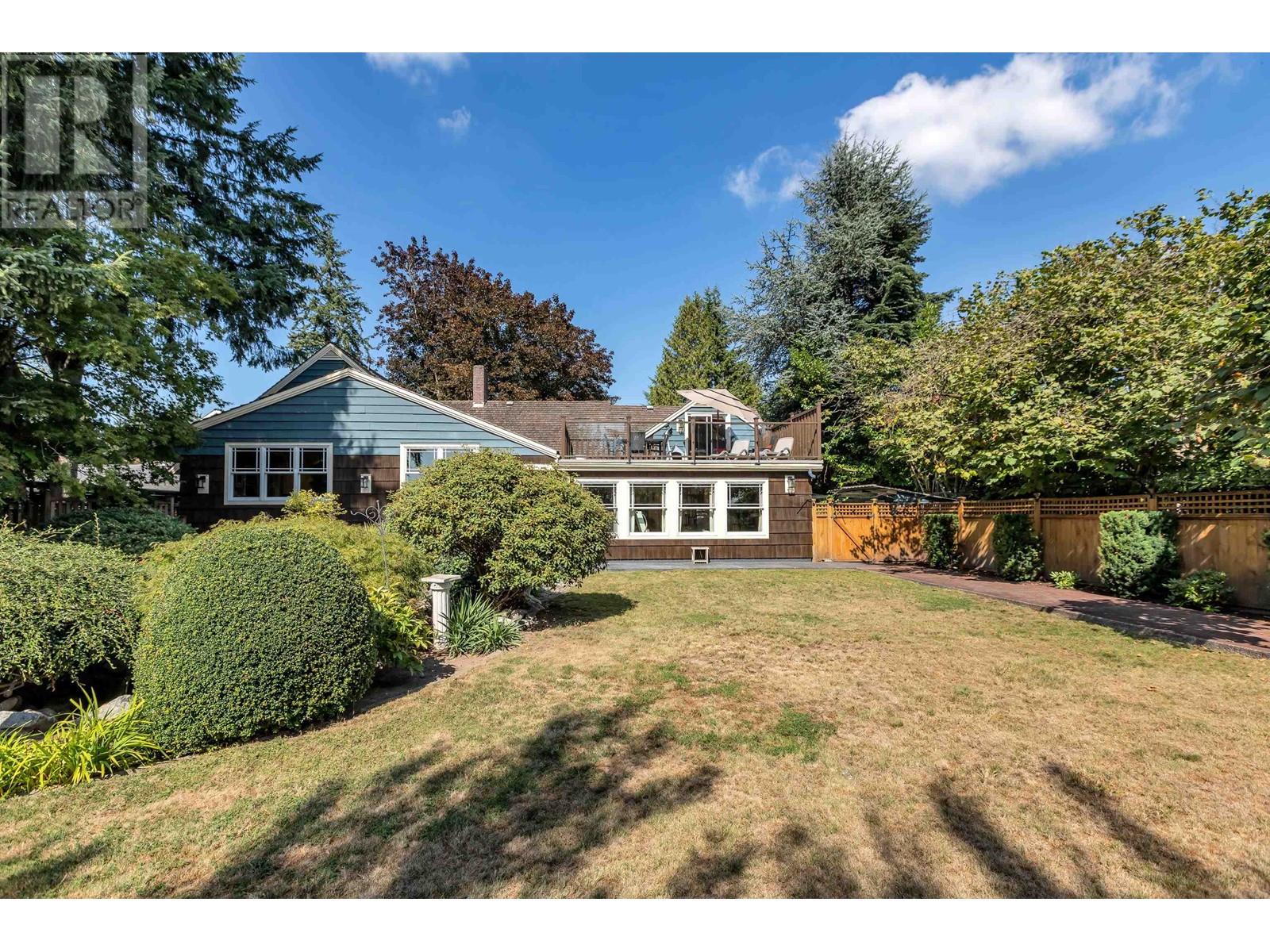 21746 River Road, Maple Ridge, British Columbia  V2X 2B7 - Photo 31 - R2814488