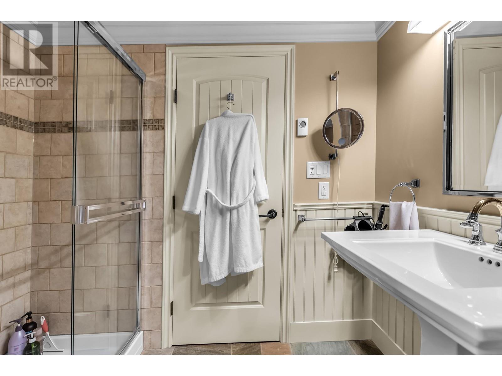 21746 River Road, Maple Ridge, British Columbia  V2X 2B7 - Photo 18 - R2814488