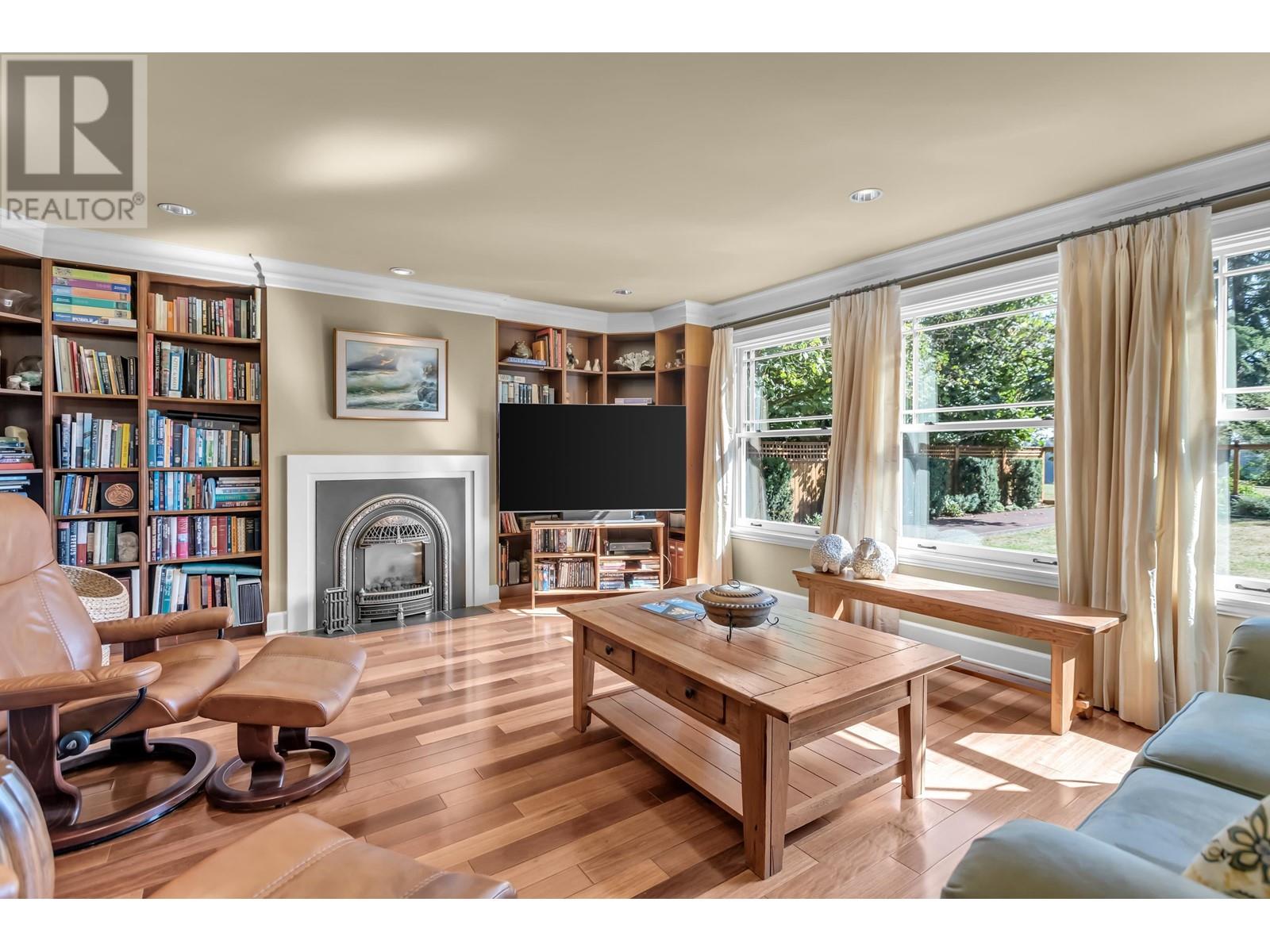 21746 River Road, Maple Ridge, British Columbia  V2X 2B7 - Photo 10 - R2814488