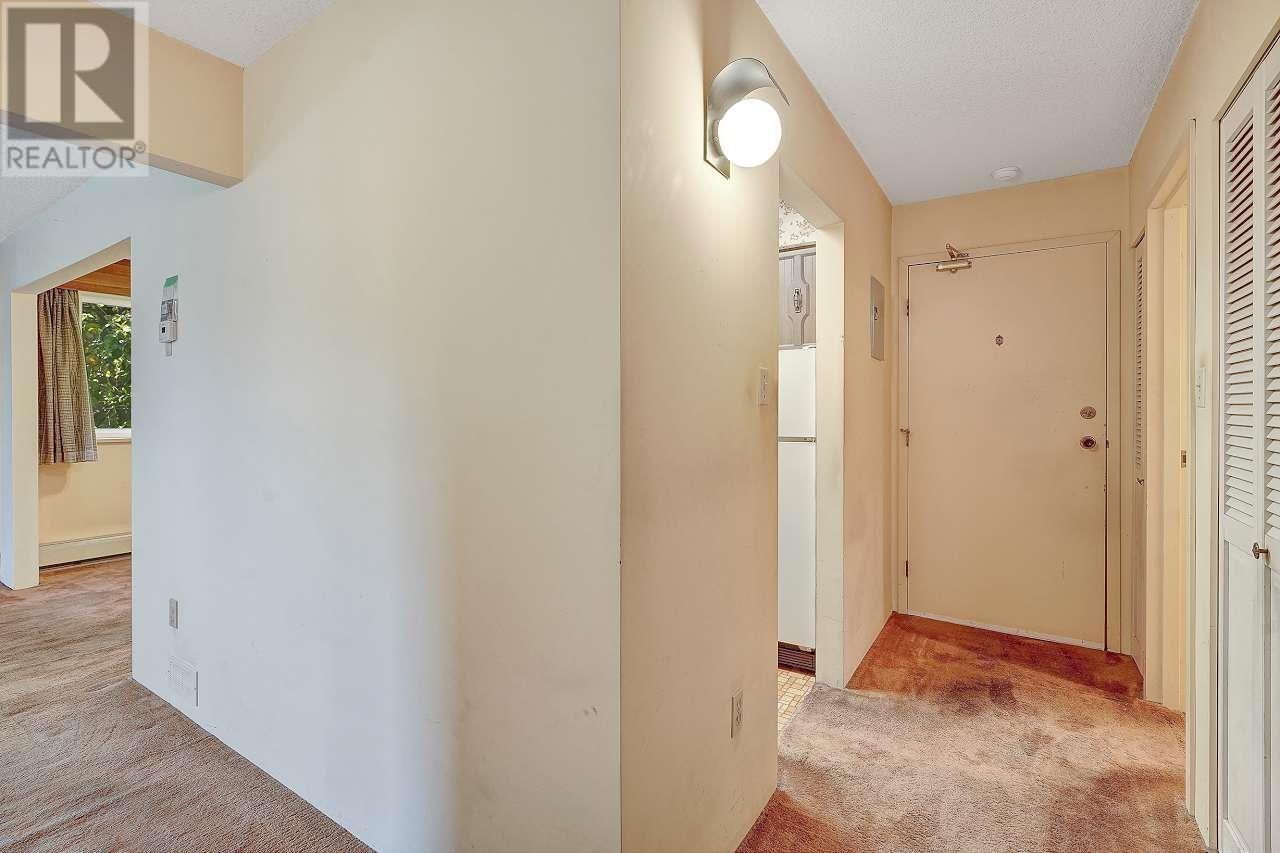 206 707 Gloucester Street, New Westminster, British Columbia  V3M 5W1 - Photo 11 - R2816664