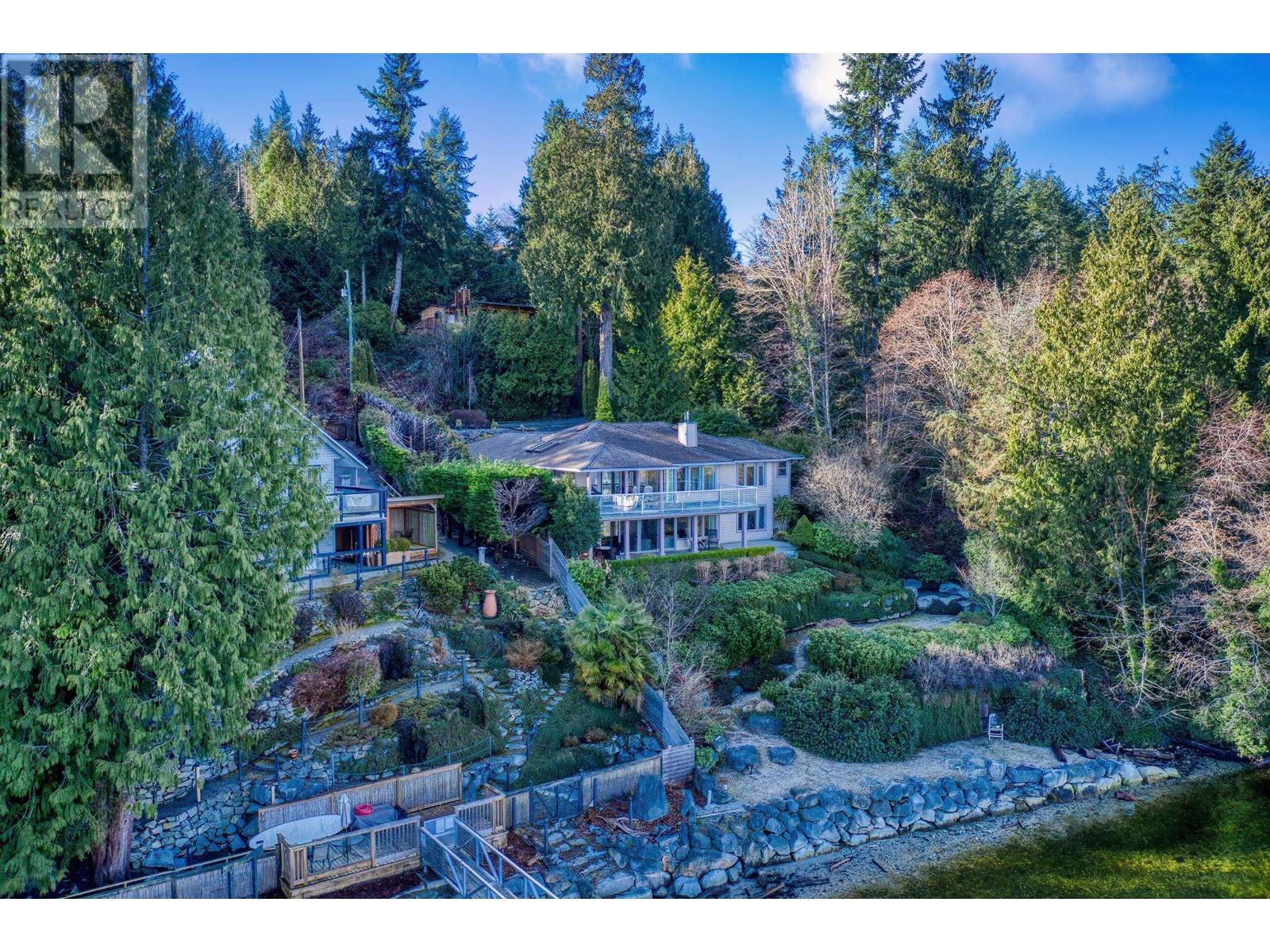 5798 Marine Way, Sechelt, British Columbia  V0N 3A6 - Photo 35 - R2821044