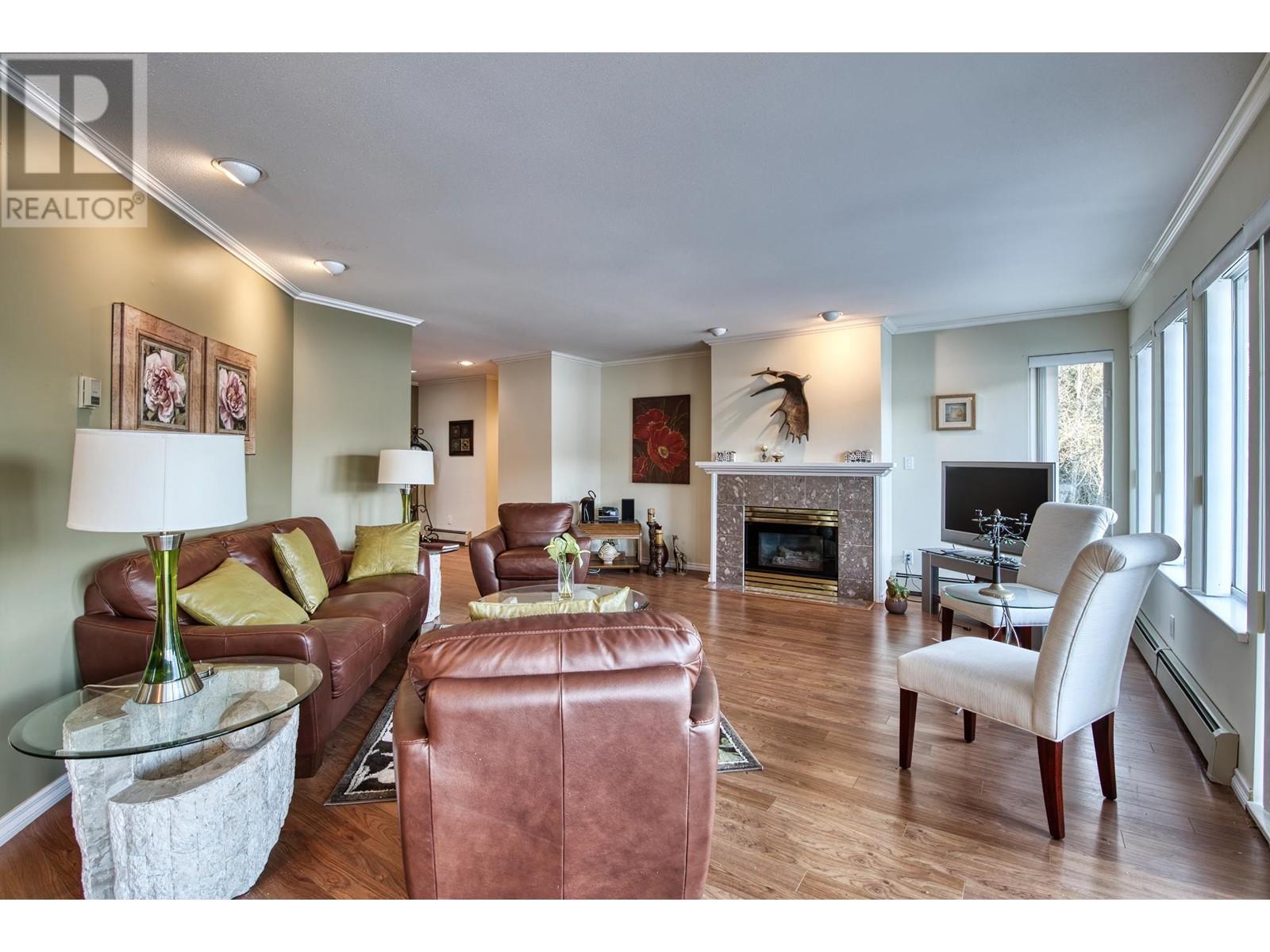 5798 Marine Way, Sechelt, British Columbia  V0N 3A6 - Photo 10 - R2821044