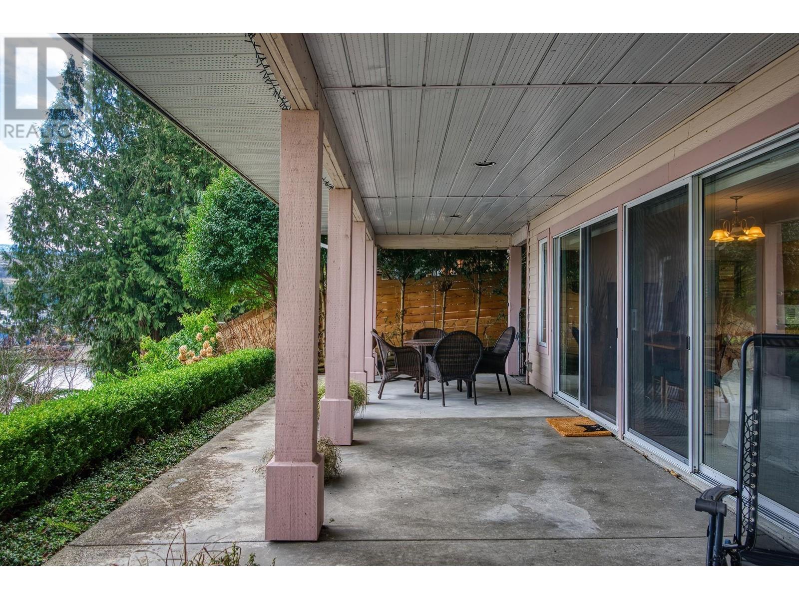 5798 Marine Way, Sechelt, British Columbia  V0N 3A6 - Photo 17 - R2821044