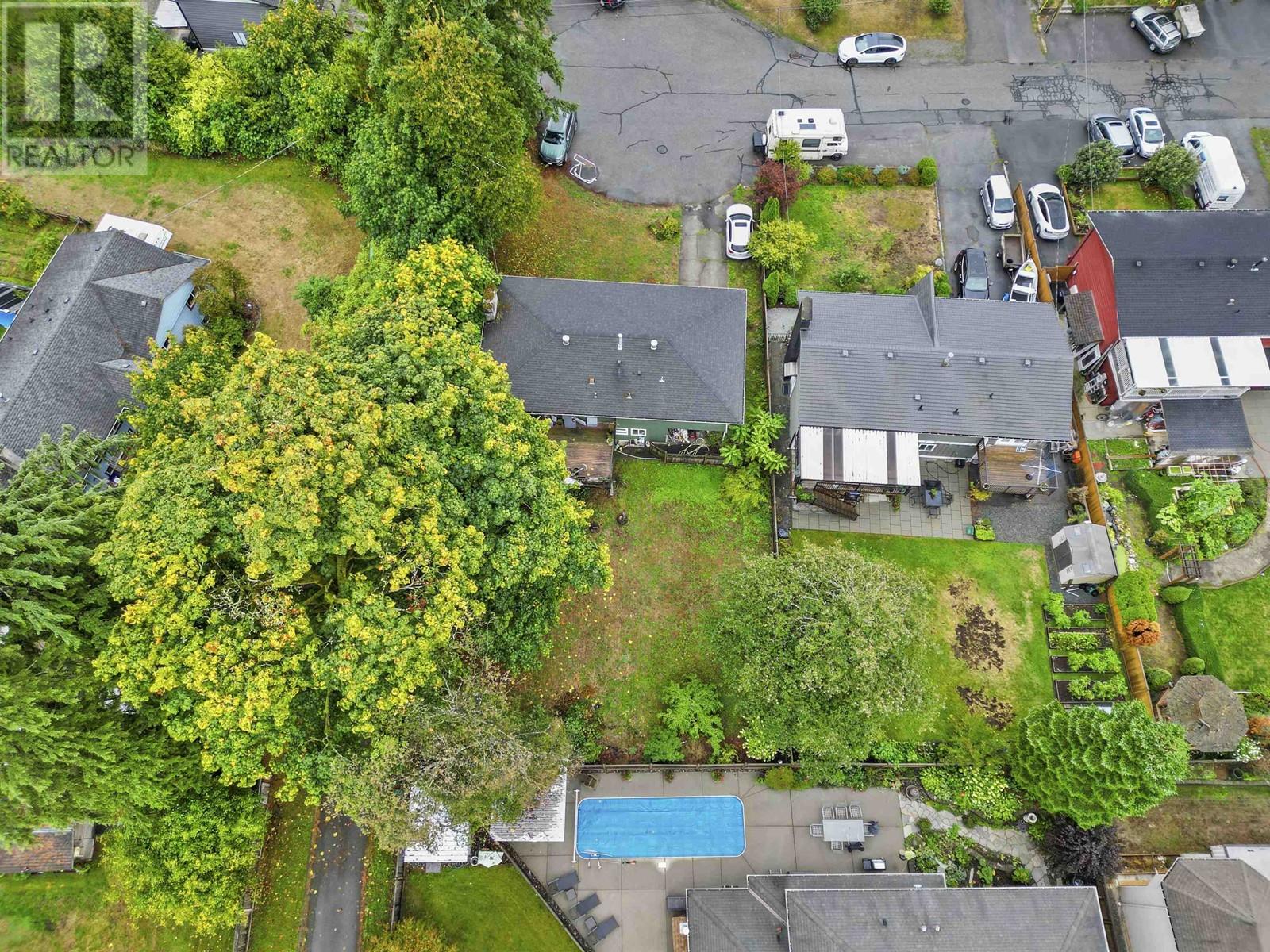 21735 123 Avenue, Maple Ridge, British Columbia  V2X 4C4 - Photo 10 - R2821075