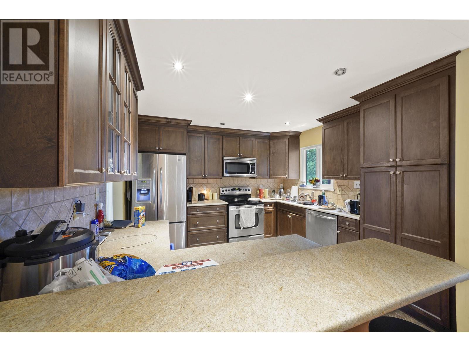 21735 123 Avenue, Maple Ridge, British Columbia  V2X 4C4 - Photo 20 - R2821075