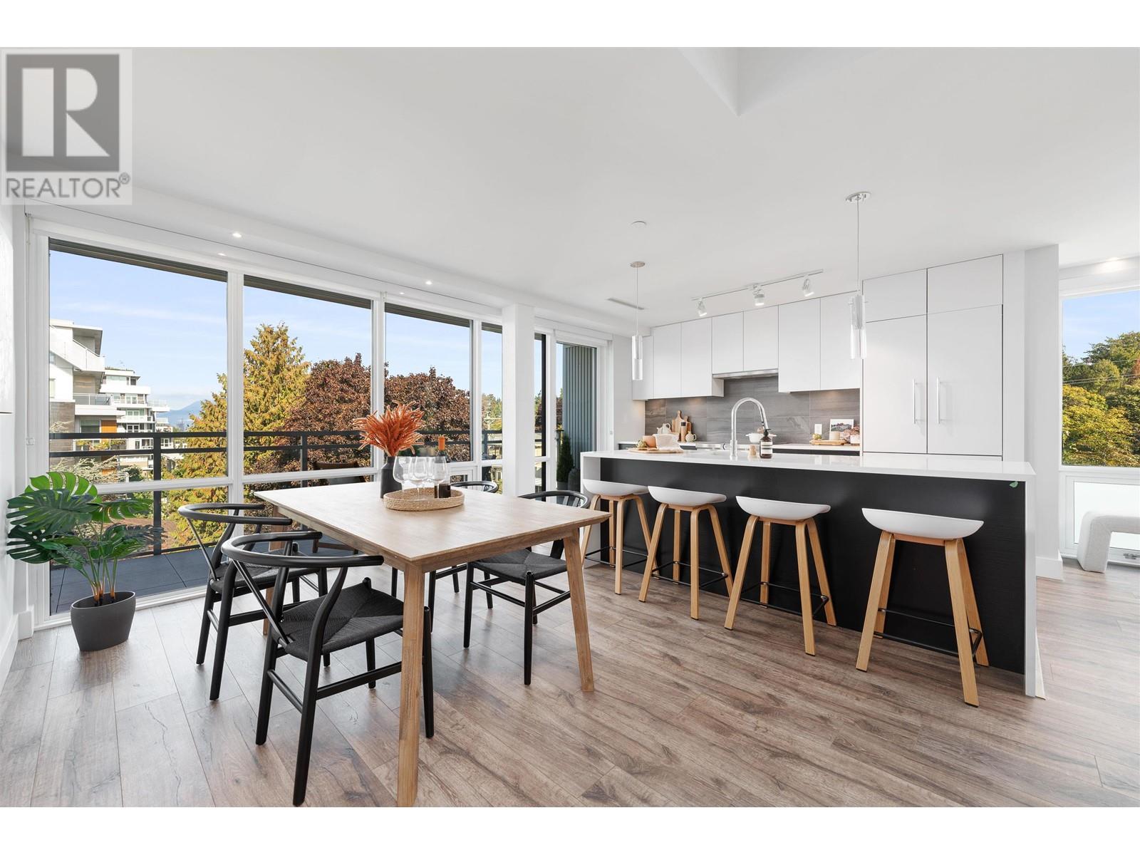 402 5118 Cambie Street, Vancouver, British Columbia  V5Z 2Z7 - Photo 1 - R2819545