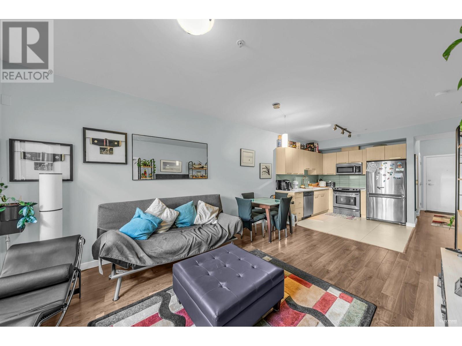 201 5248 Grimmer Street, Burnaby, British Columbia  V5H 0E1 - Photo 7 - R2816363