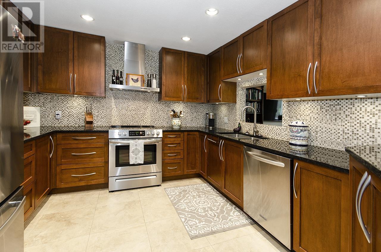 104 999 Berkley Road, North Vancouver, British Columbia  V7H 1Y3 - Photo 11 - R2821176