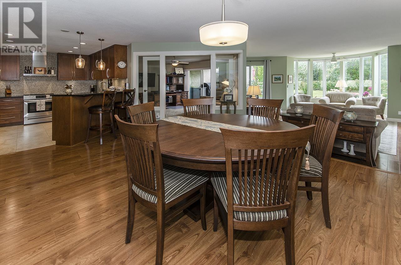 104 999 Berkley Road, North Vancouver, British Columbia  V7H 1Y3 - Photo 9 - R2821176