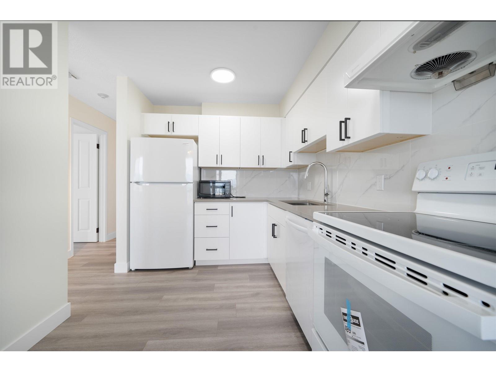 2102 6540 Burlington Avenue, Burnaby, British Columbia  V5H 4G3 - Photo 12 - R2821181