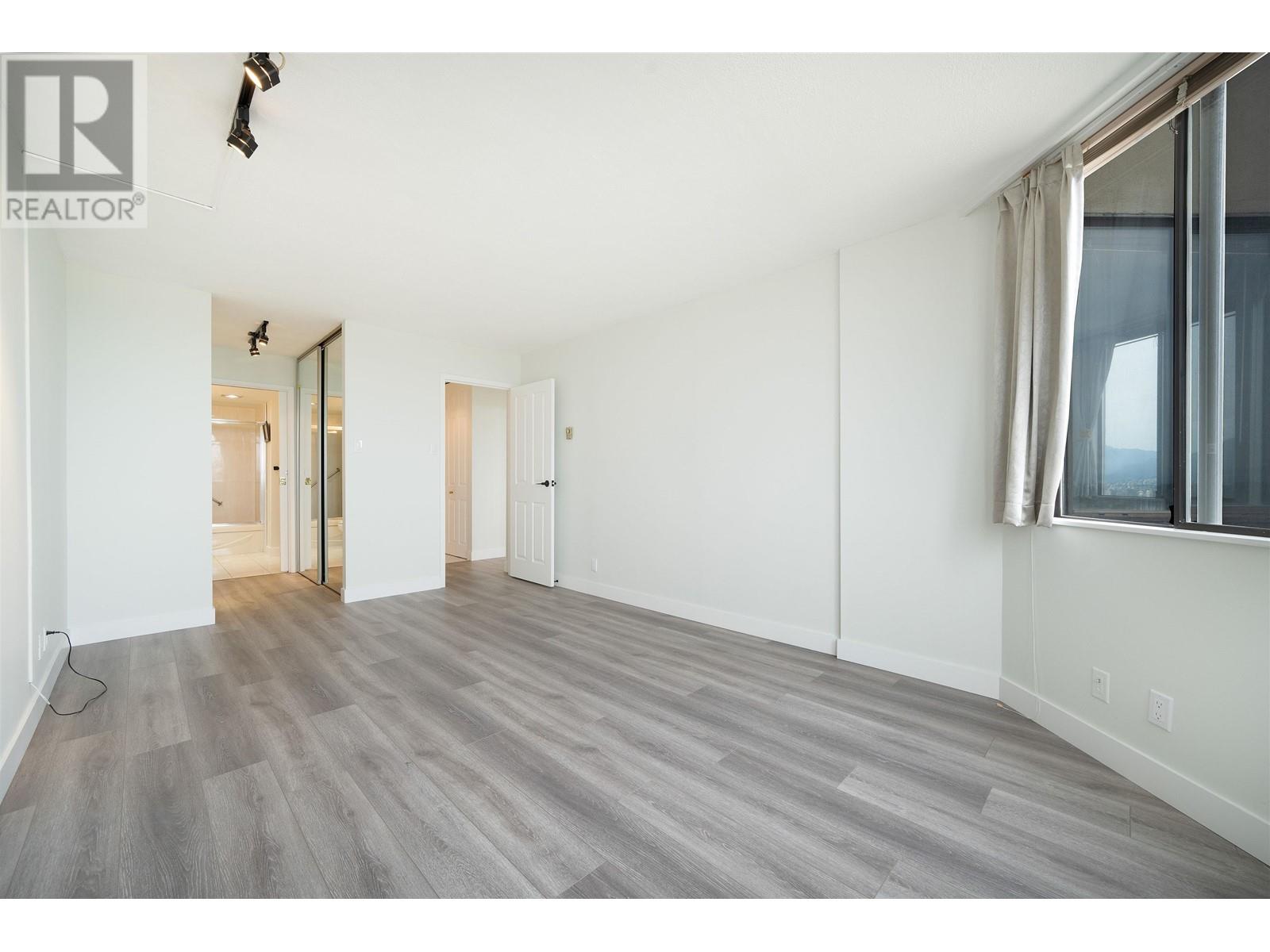 2102 6540 Burlington Avenue, Burnaby, British Columbia  V5H 4G3 - Photo 8 - R2821181