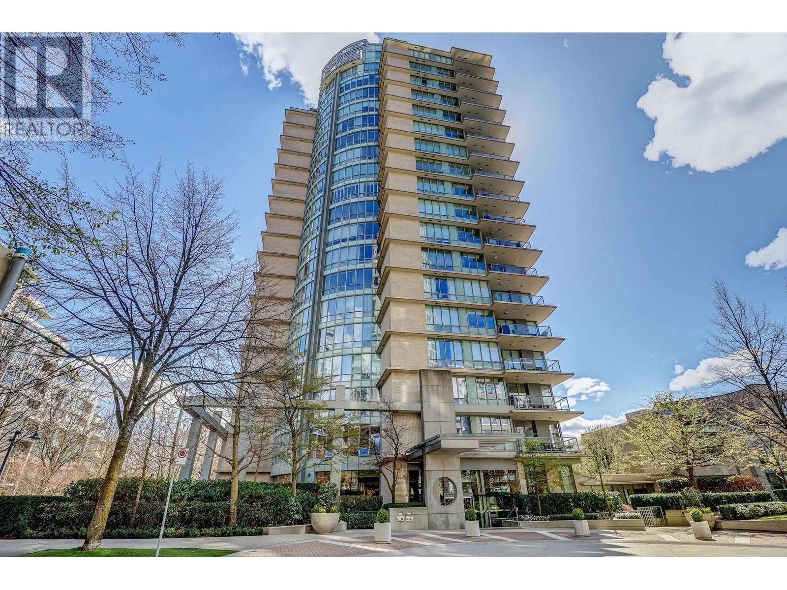 801 1328 Marinaside Crescent, Vancouver, British Columbia  V6Z 3B3 - Photo 2 - R2821217