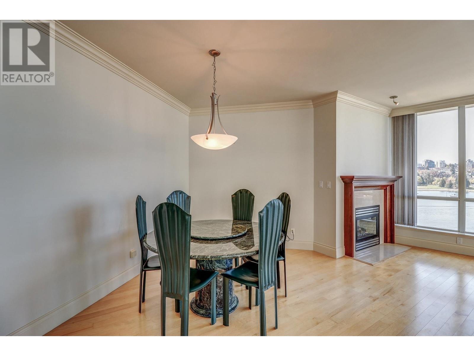 801 1328 Marinaside Crescent, Vancouver, British Columbia  V6Z 3B3 - Photo 8 - R2821217