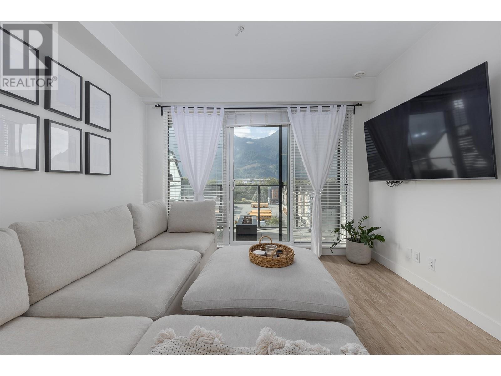 609 37881 Cleveland Avenue, Squamish, British Columbia  V8B 0Z7 - Photo 4 - R2821235