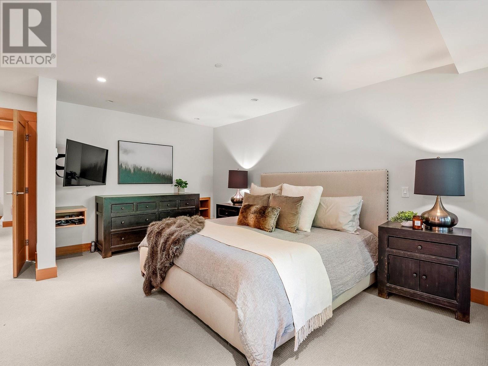 15 4700 Glacier Drive, Whistler, British Columbia  V0N 1B4 - Photo 17 - R2821284
