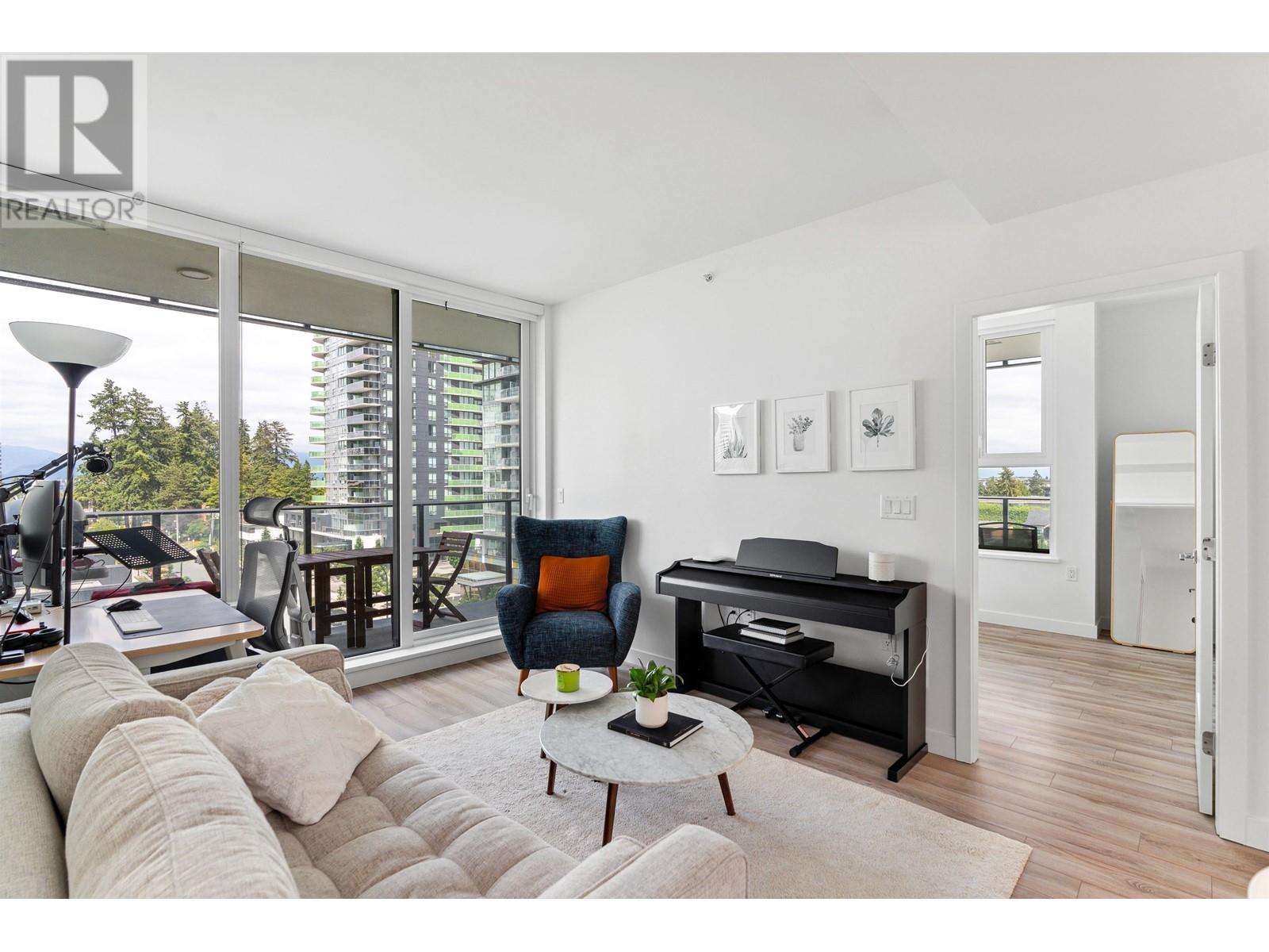 604 6699 Dunblane Avenue, Burnaby, British Columbia  V5H 0J8 - Photo 1 - R2821292