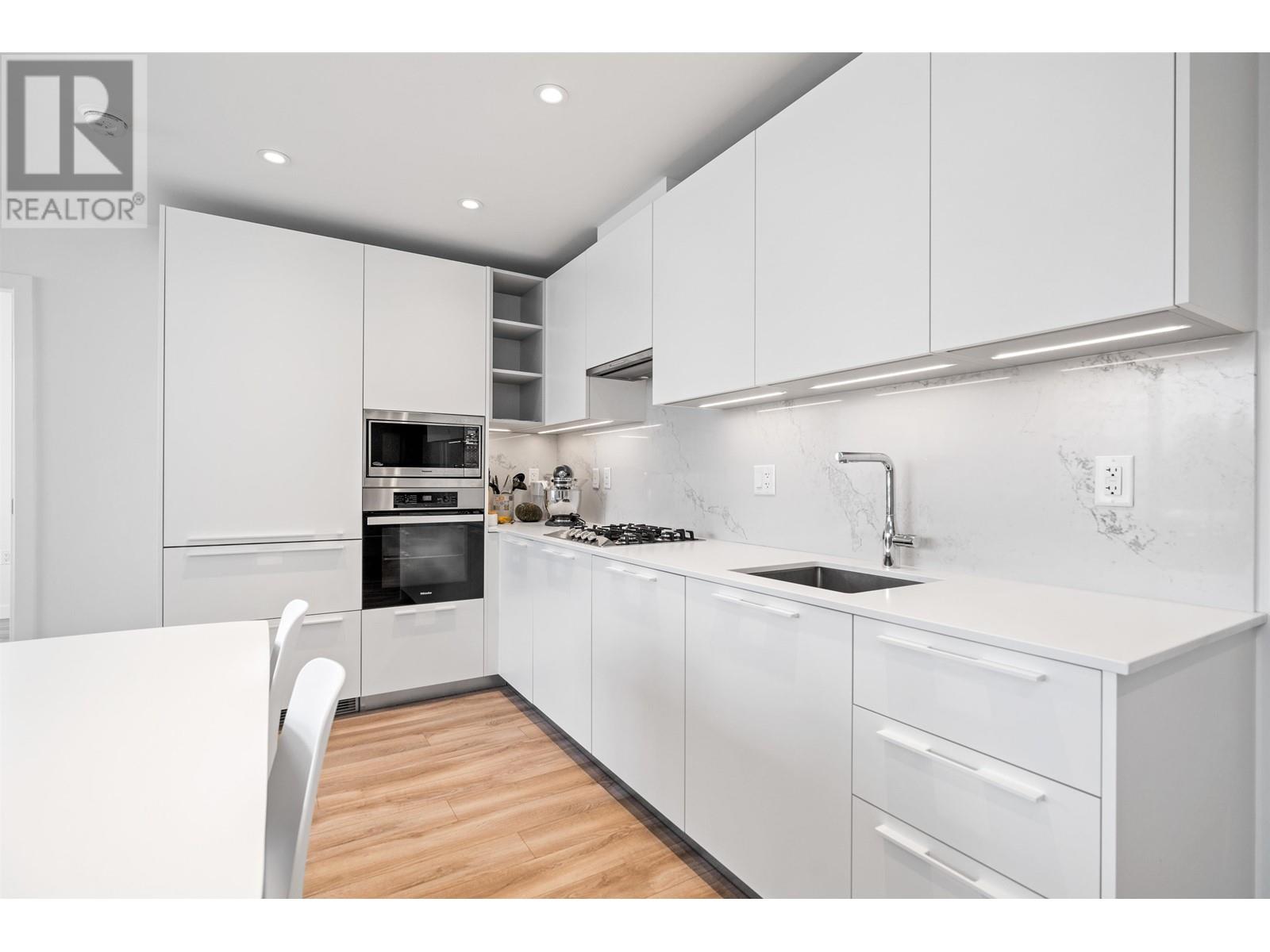 604 6699 Dunblane Avenue, Burnaby, British Columbia  V5H 0J8 - Photo 12 - R2821292
