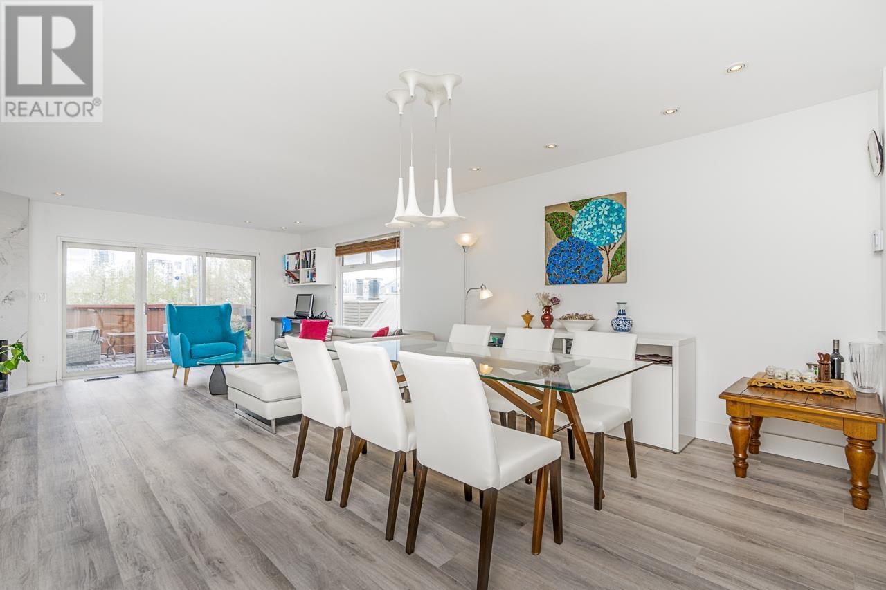 2215 ALDER STREET, vancouver, British Columbia