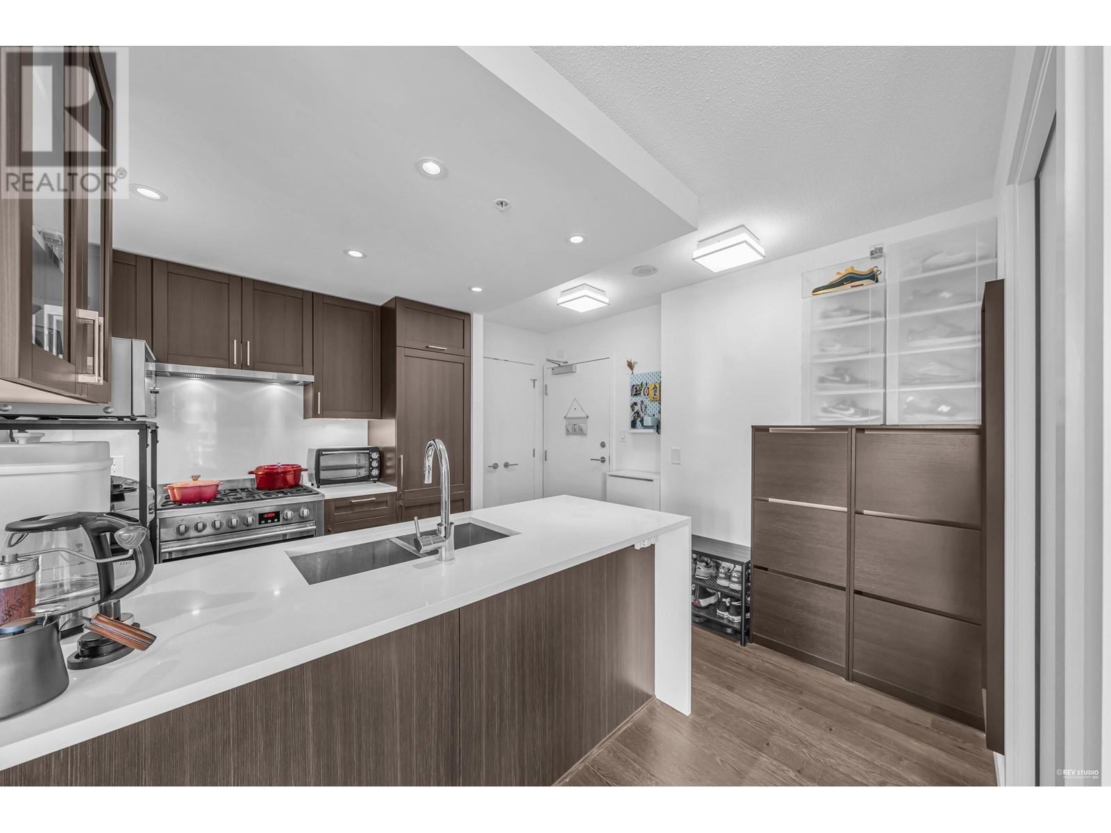 1607 5665 Boundary Road, Vancouver, British Columbia  V5R 0E4 - Photo 10 - R2821297