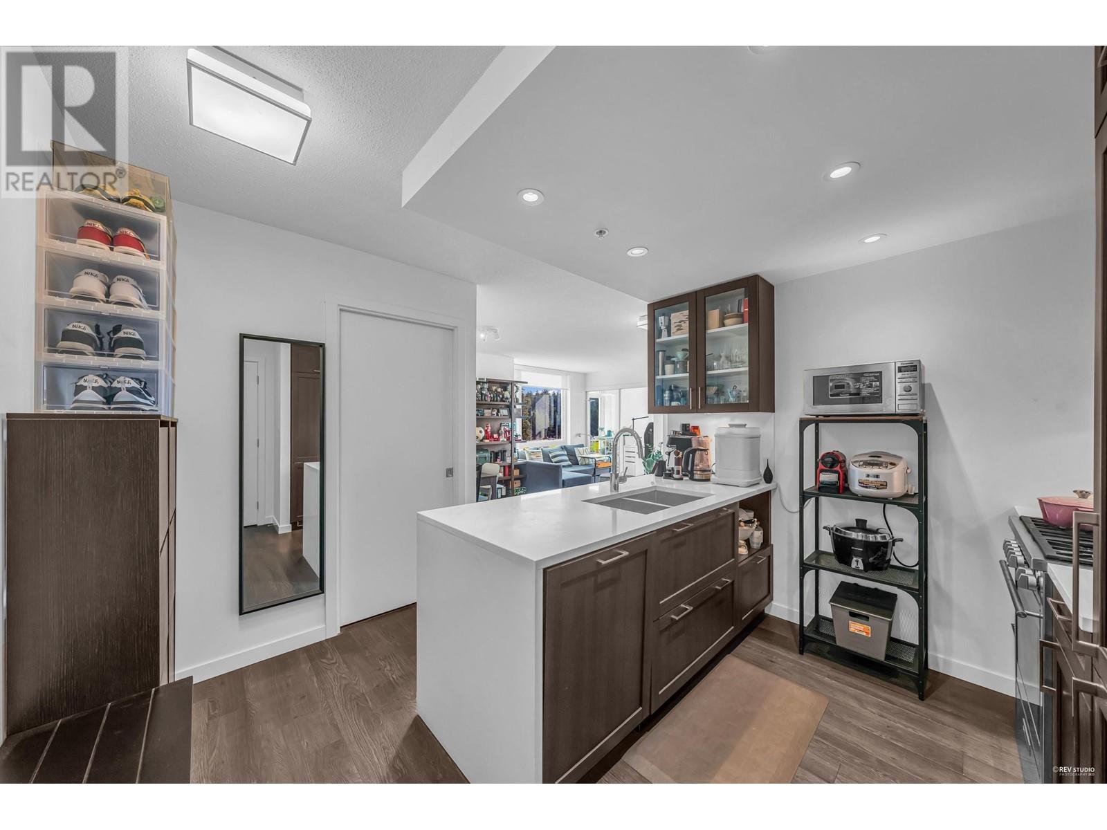 1607 5665 Boundary Road, Vancouver, British Columbia  V5R 0E4 - Photo 12 - R2821297