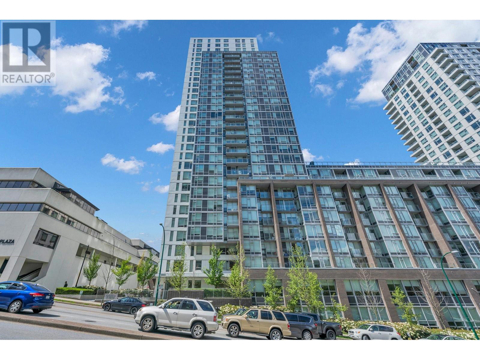 1607 5665 Boundary Road, Vancouver, British Columbia  V5R 0E4 - Photo 3 - R2821297