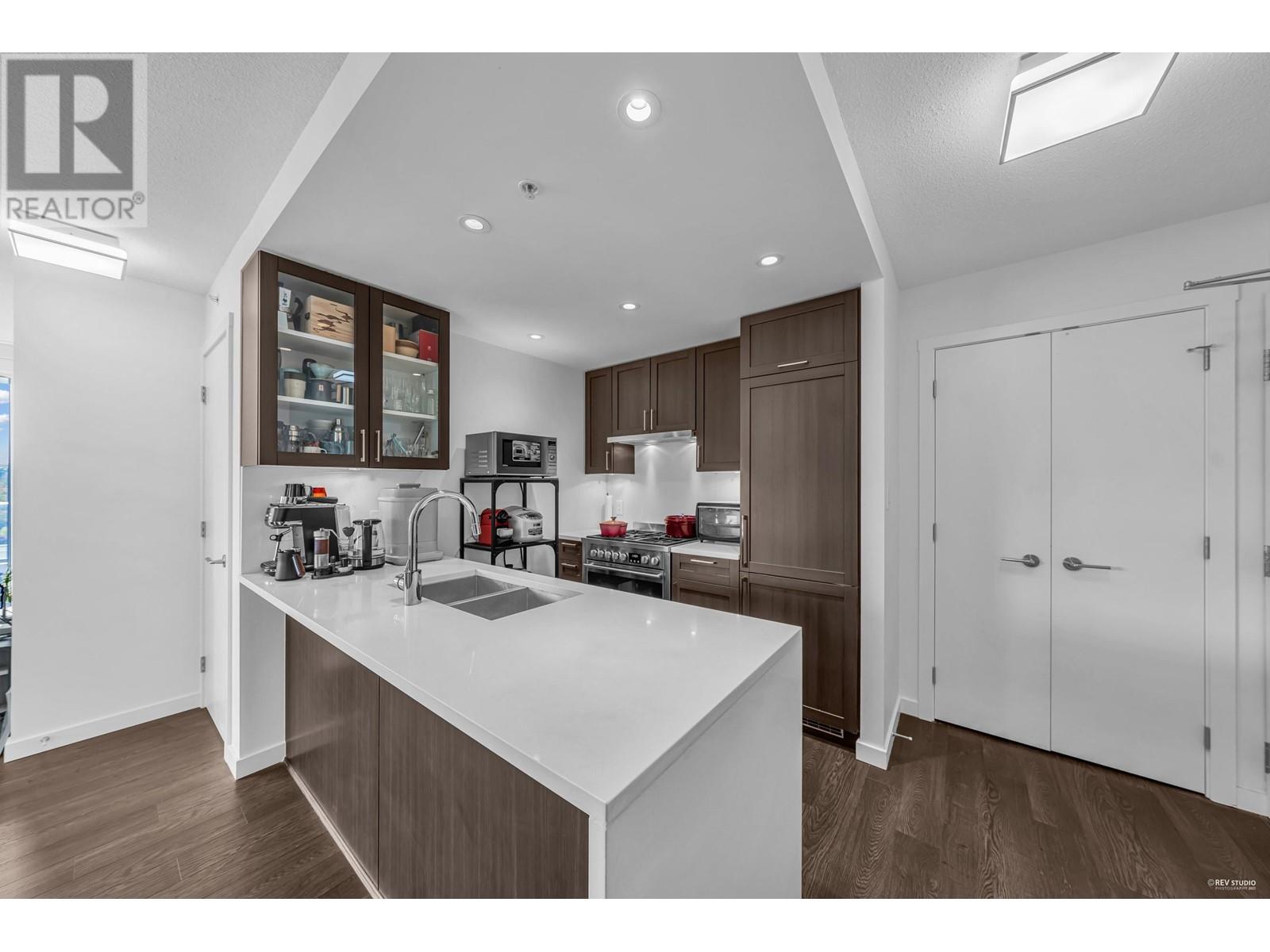 1607 5665 Boundary Road, Vancouver, British Columbia  V5R 0E4 - Photo 9 - R2821297
