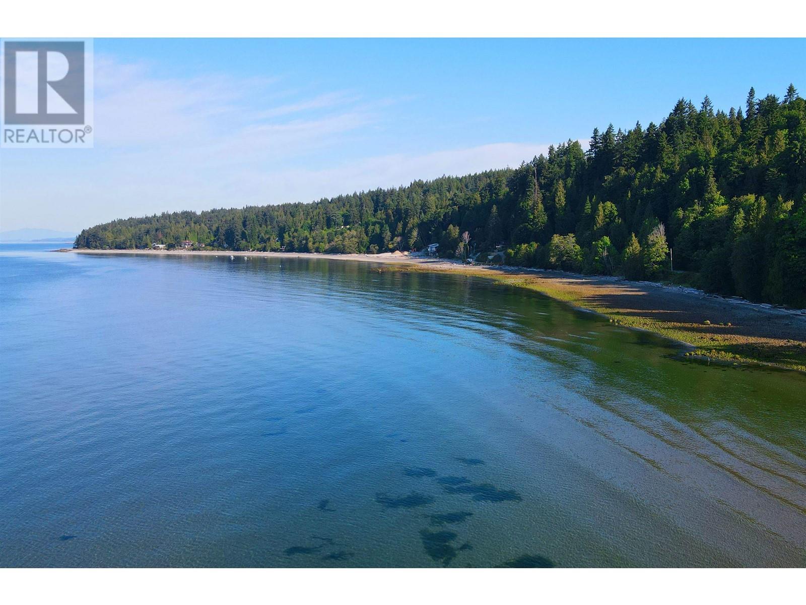 1852 Ocean Beach Esplanade, Gibsons, British Columbia  V0N 1V5 - Photo 38 - R2821314