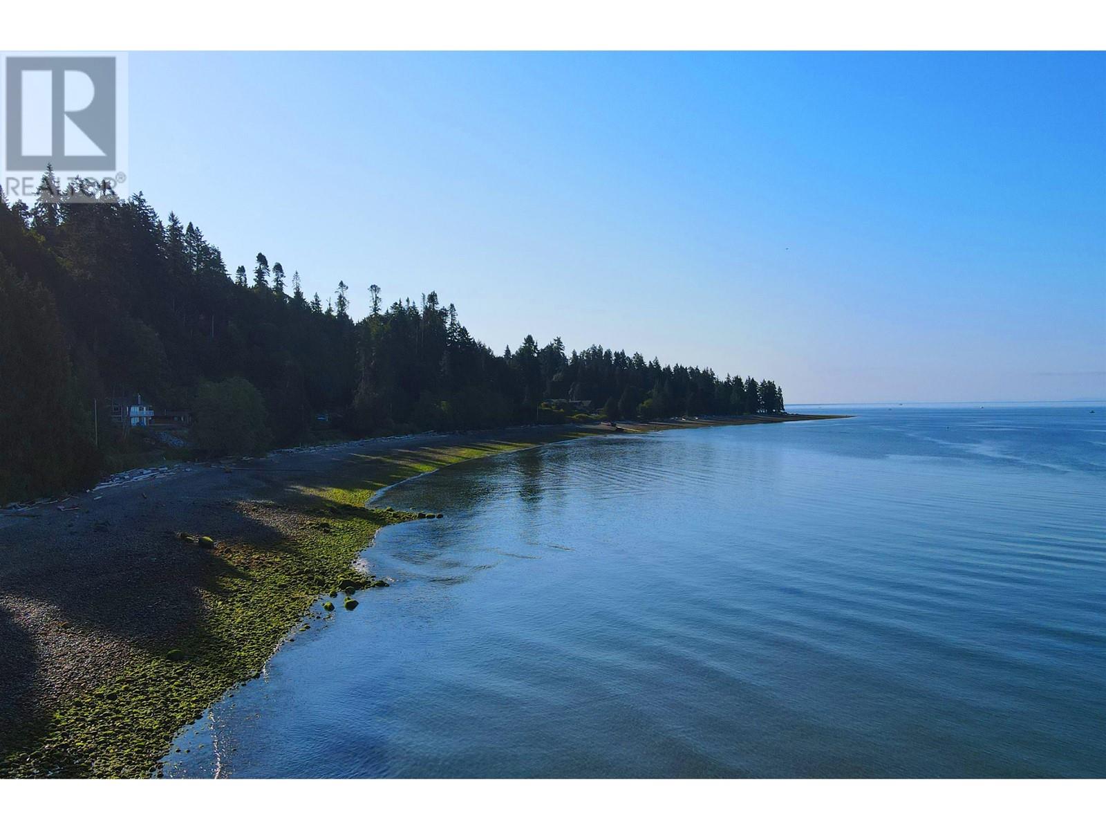 1852 Ocean Beach Esplanade, Gibsons, British Columbia  V0N 1V5 - Photo 39 - R2821314