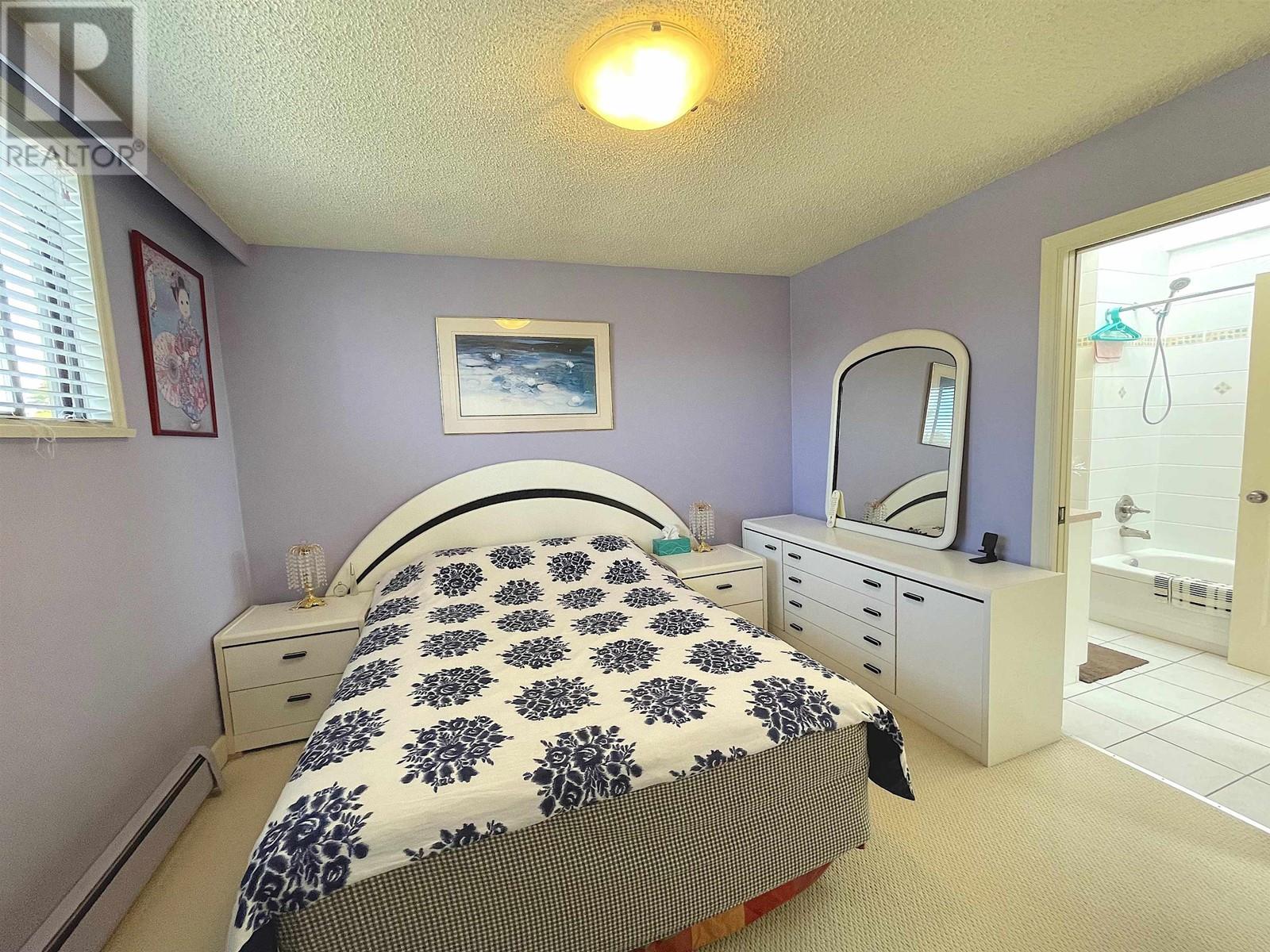 8120 Mirabel Court, Richmond, British Columbia  V7C 4Y2 - Photo 17 - R2821301